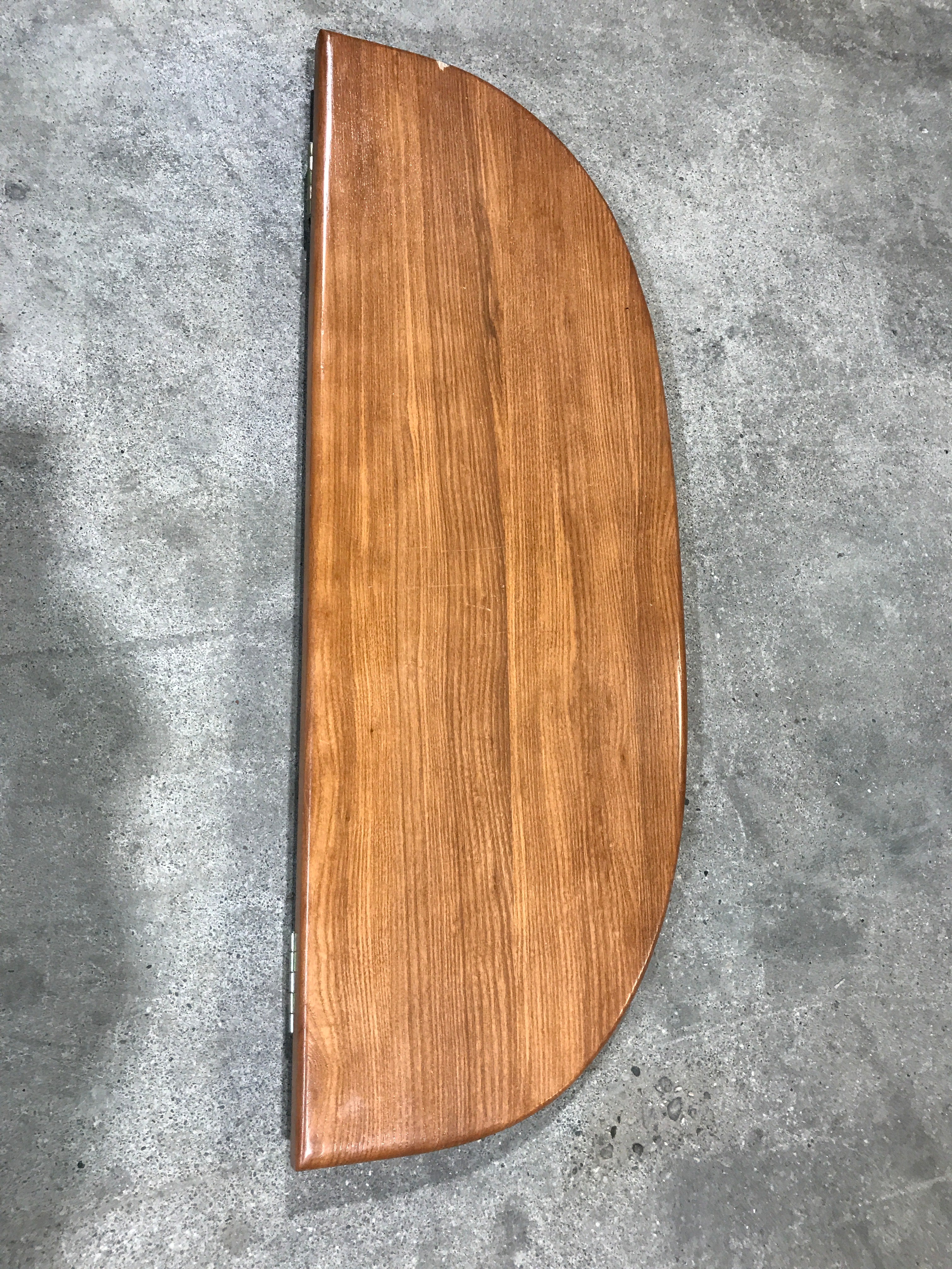 Used RV Table Top 26" W X 9 1/2" H - Young Farts RV Parts