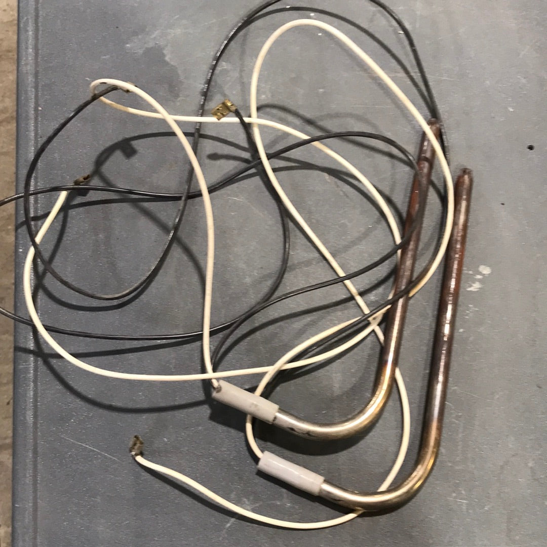 Used Dometic Heating Element 120V 210 WATT - 0173758020 - Young Farts RV Parts