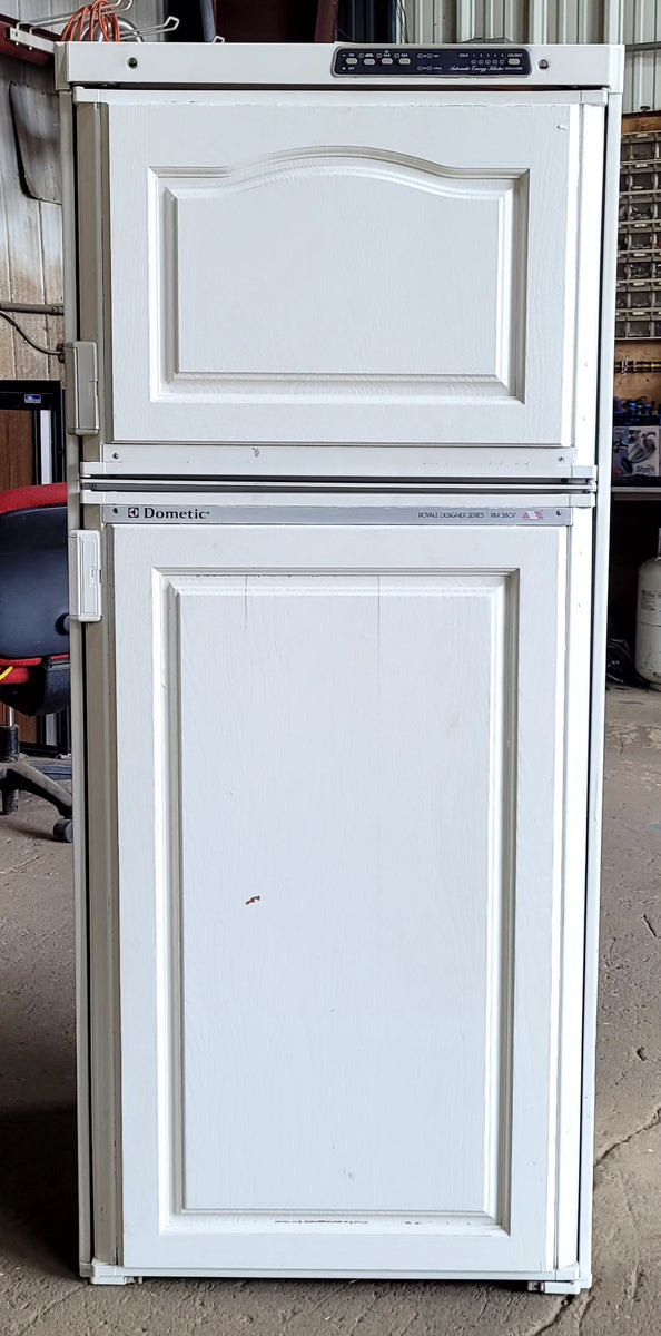 Buy Used Complete Dometic RM3862 Fridge 2WAY Online Young Farts RV Parts