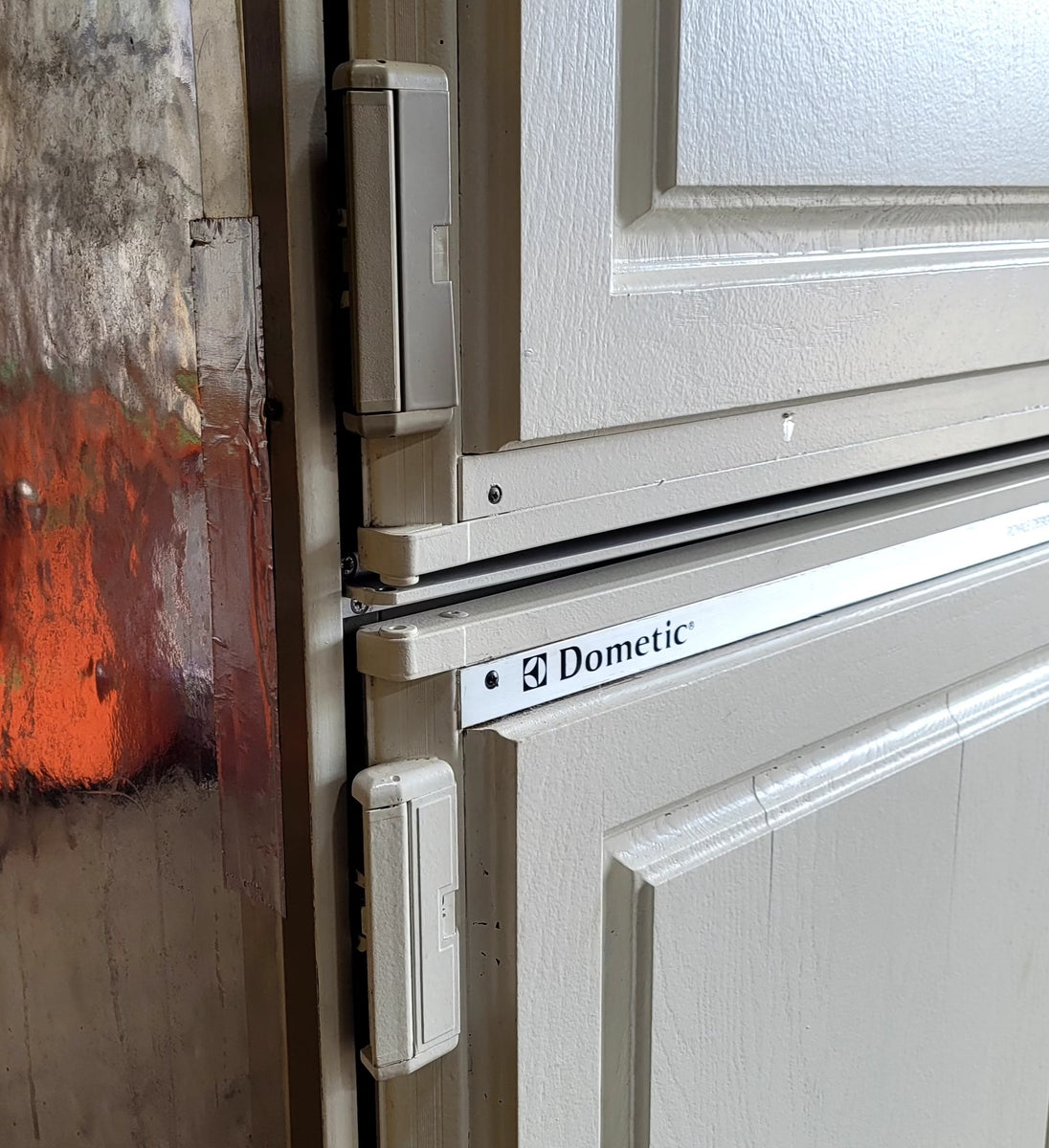 Buy Used Complete Dometic RM3862 Fridge 2WAY Online Young Farts RV Parts