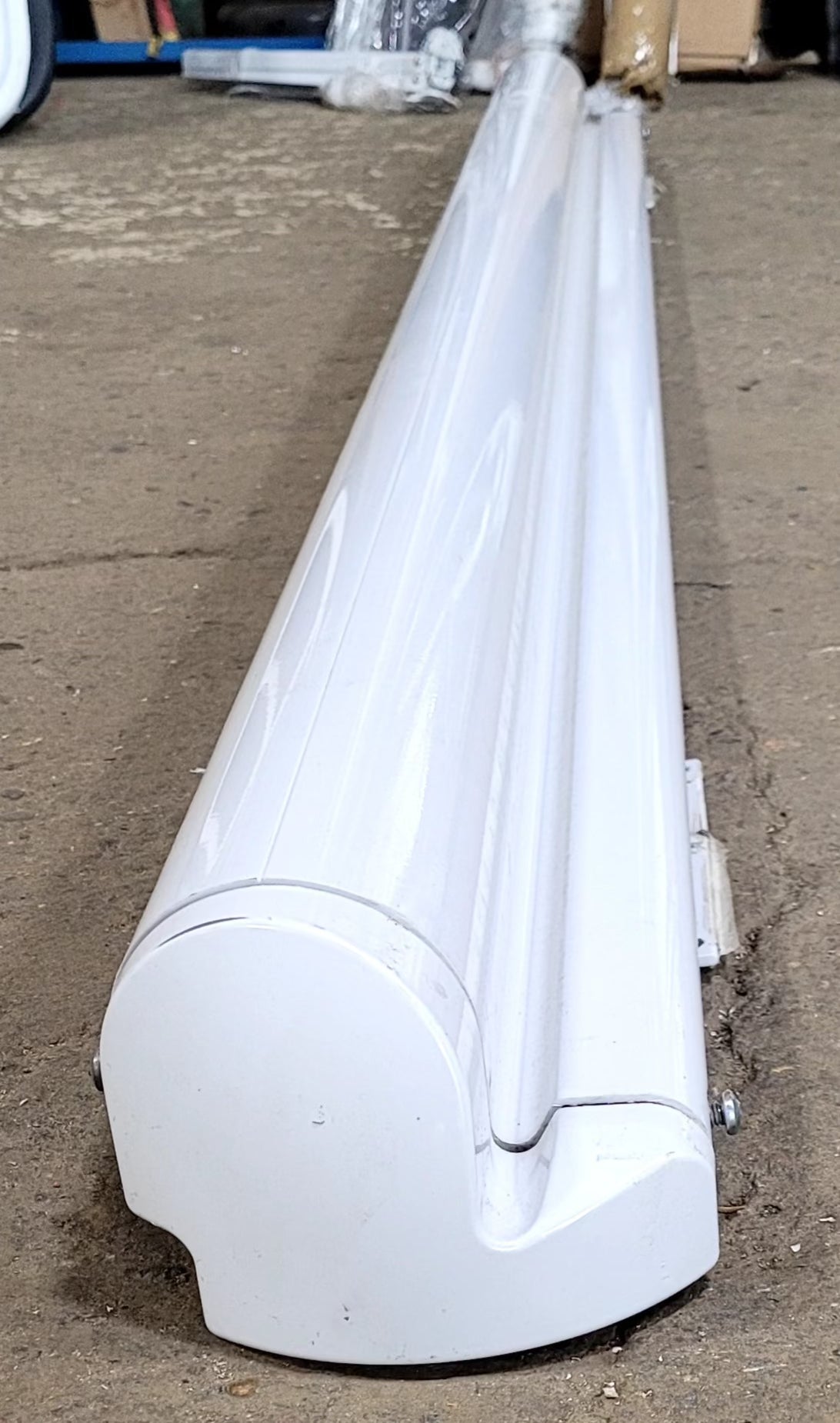 Used Dometic A&E 79 1/2" Complete Slide Topper - White - Young Farts RV Parts