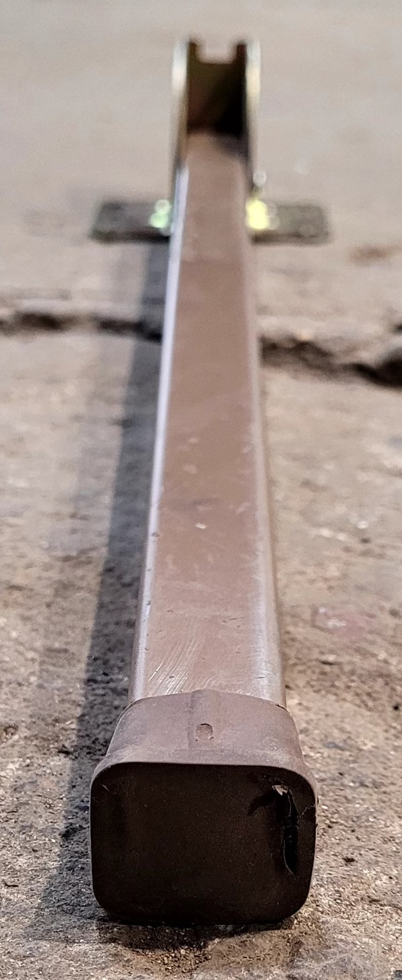 Used Folding table leg 17" - Young Farts RV Parts
