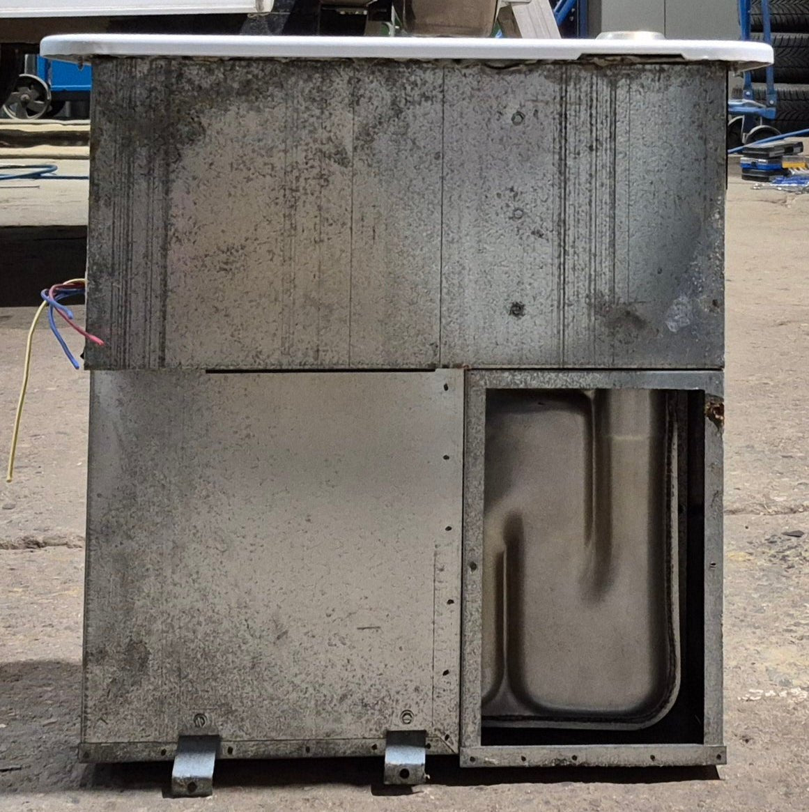 25,000 BTU USED 8525 - IV - DCLP Atwood / Hydro Flame RV Propane Furnace - Young Farts RV Parts