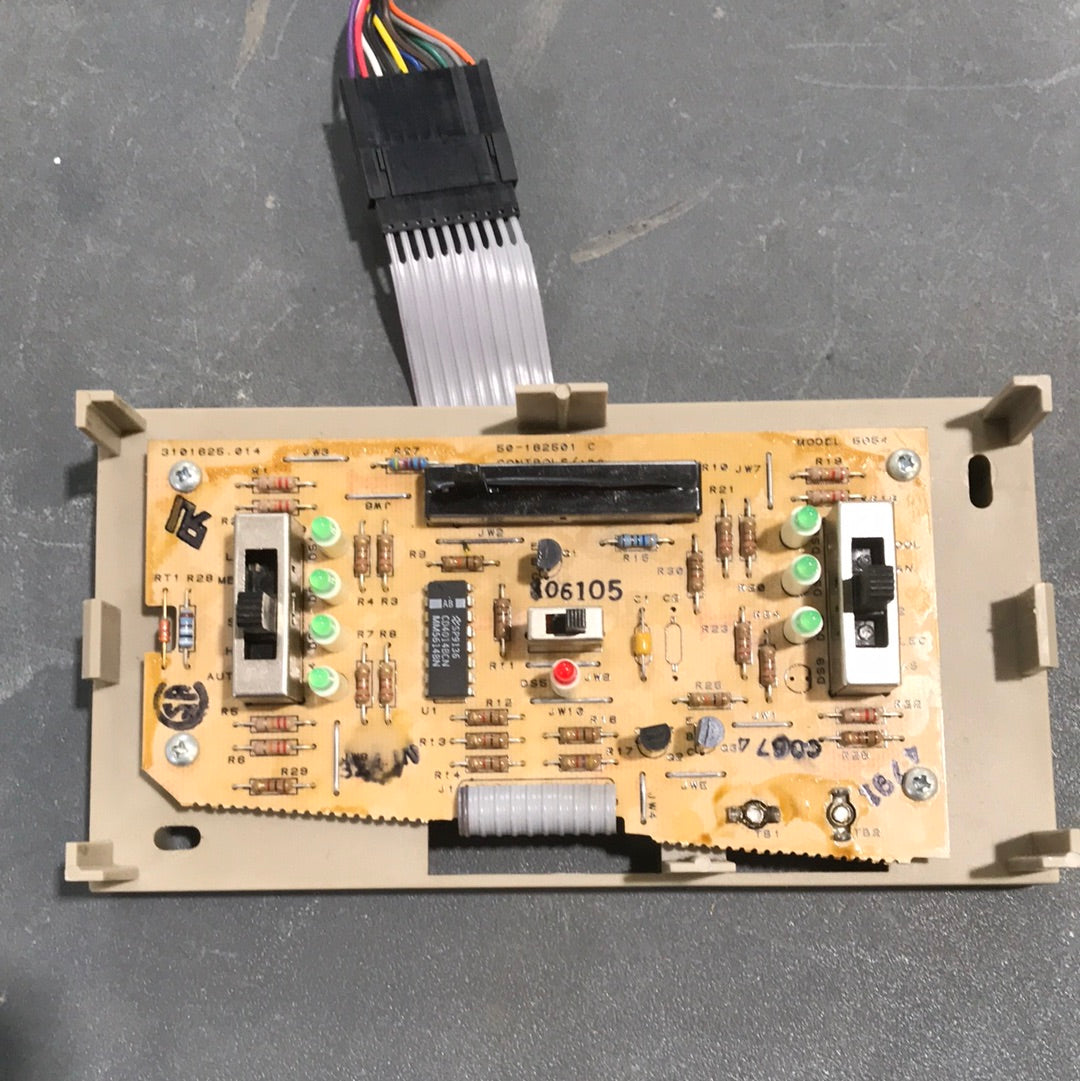 Used Duo-Therm Dometic Analog Thermostat Cool/Furnace 3101625 014 | R27 | 50-162501 5054 - Young Farts RV Parts