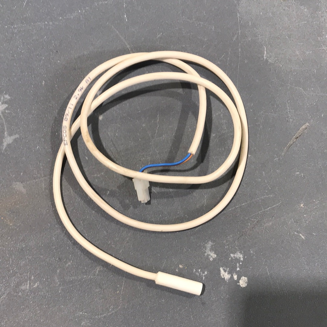 Used Dometic Thermistor 3851059034 - Young Farts RV Parts