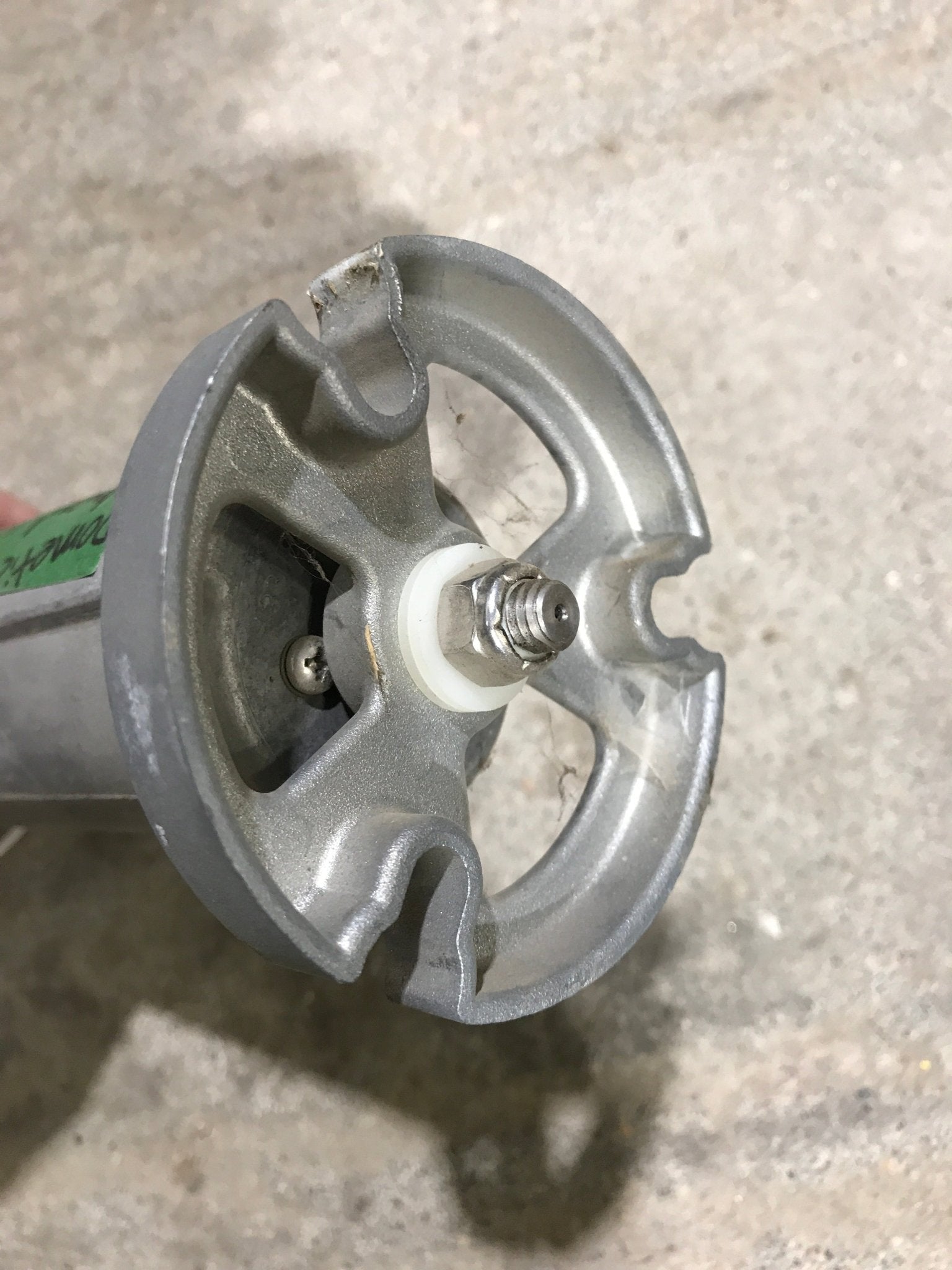 USED A&E DOMETIC RV AWNING DRIVE ASSEMBLY FITS 9100 - Young Farts RV Parts