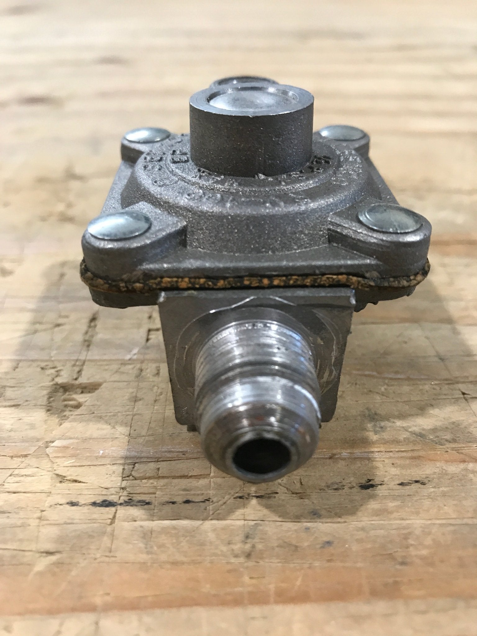 Used Atwood / Wedgewood Propane Regulator - Young Farts RV Parts