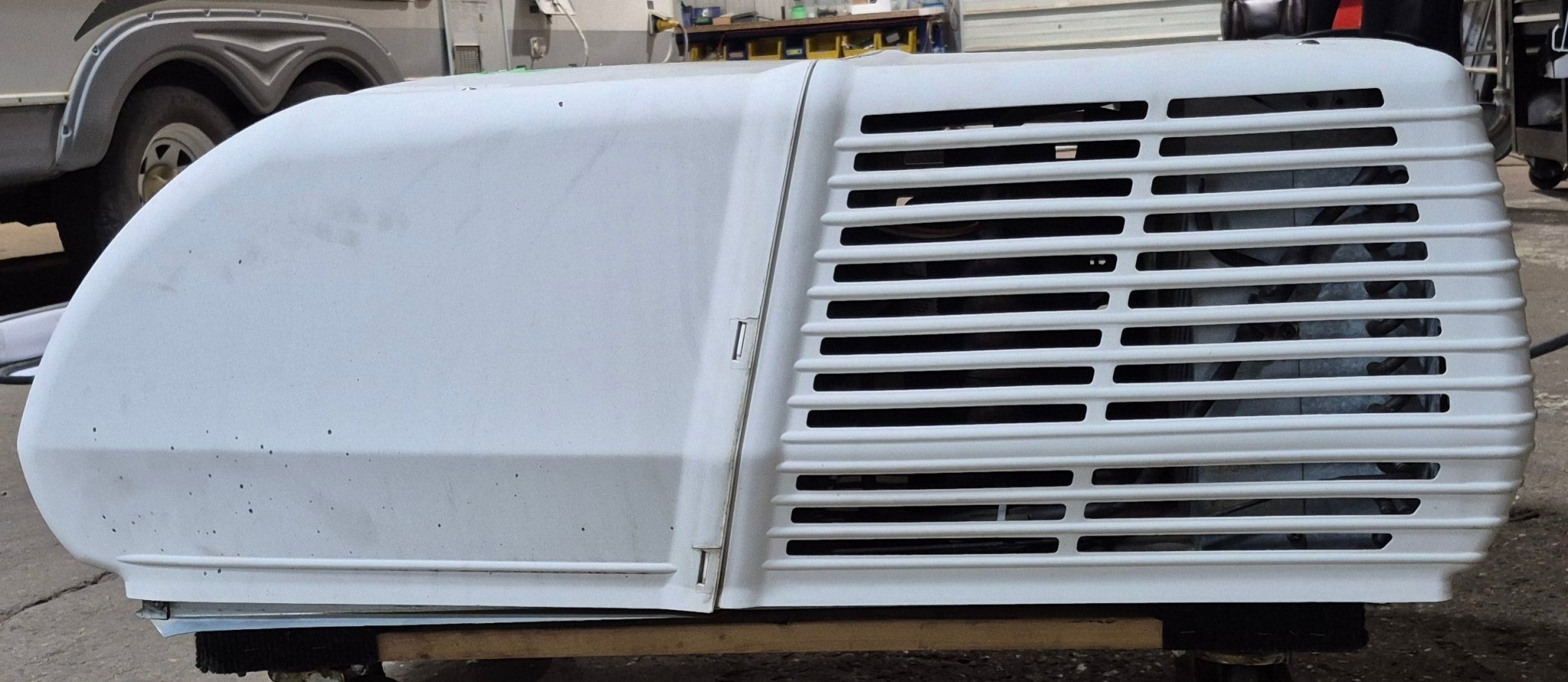 Used Coleman Mach 15 Air Conditioner Head Unit 8335D8564 - 15000BTU Cool Only - Young Farts RV Parts