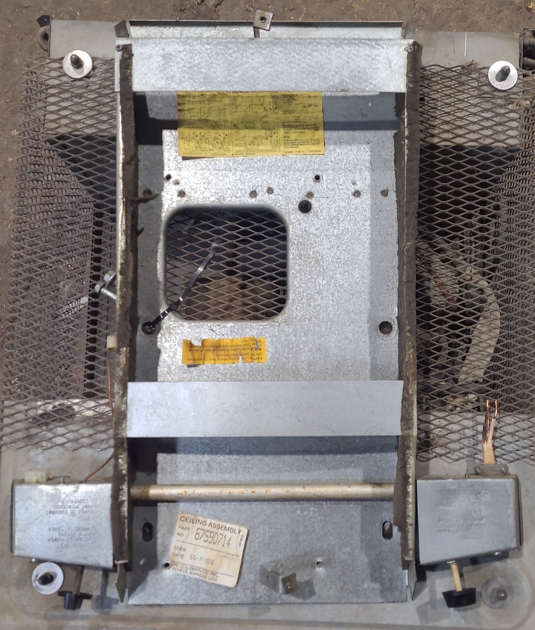 Used Complete Coleman Air conditioner Head Unit 6759D708 - 13500BTU Cool Only - Young Farts RV Parts