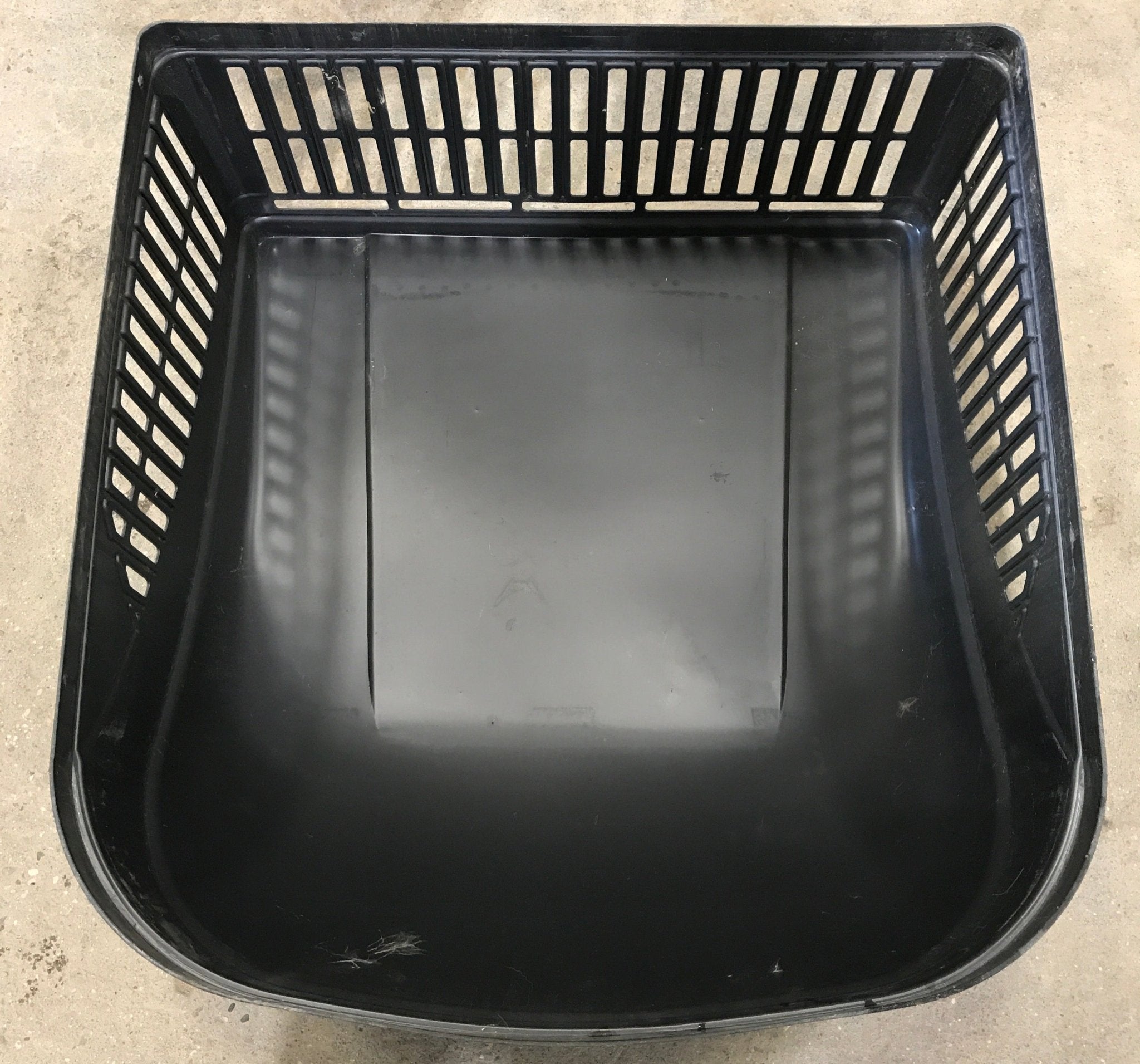 Used Dometic - 3315332.001 Brisk II Replacement Shroud Black - Young Farts RV Parts