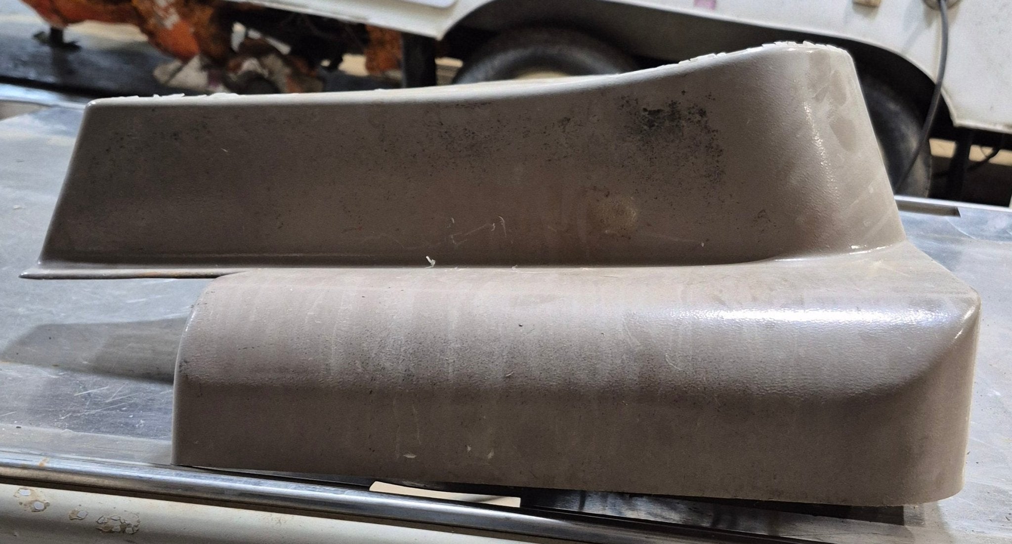 Used Rare RV Tail Light Assembly Driver Side - Young Farts RV Parts