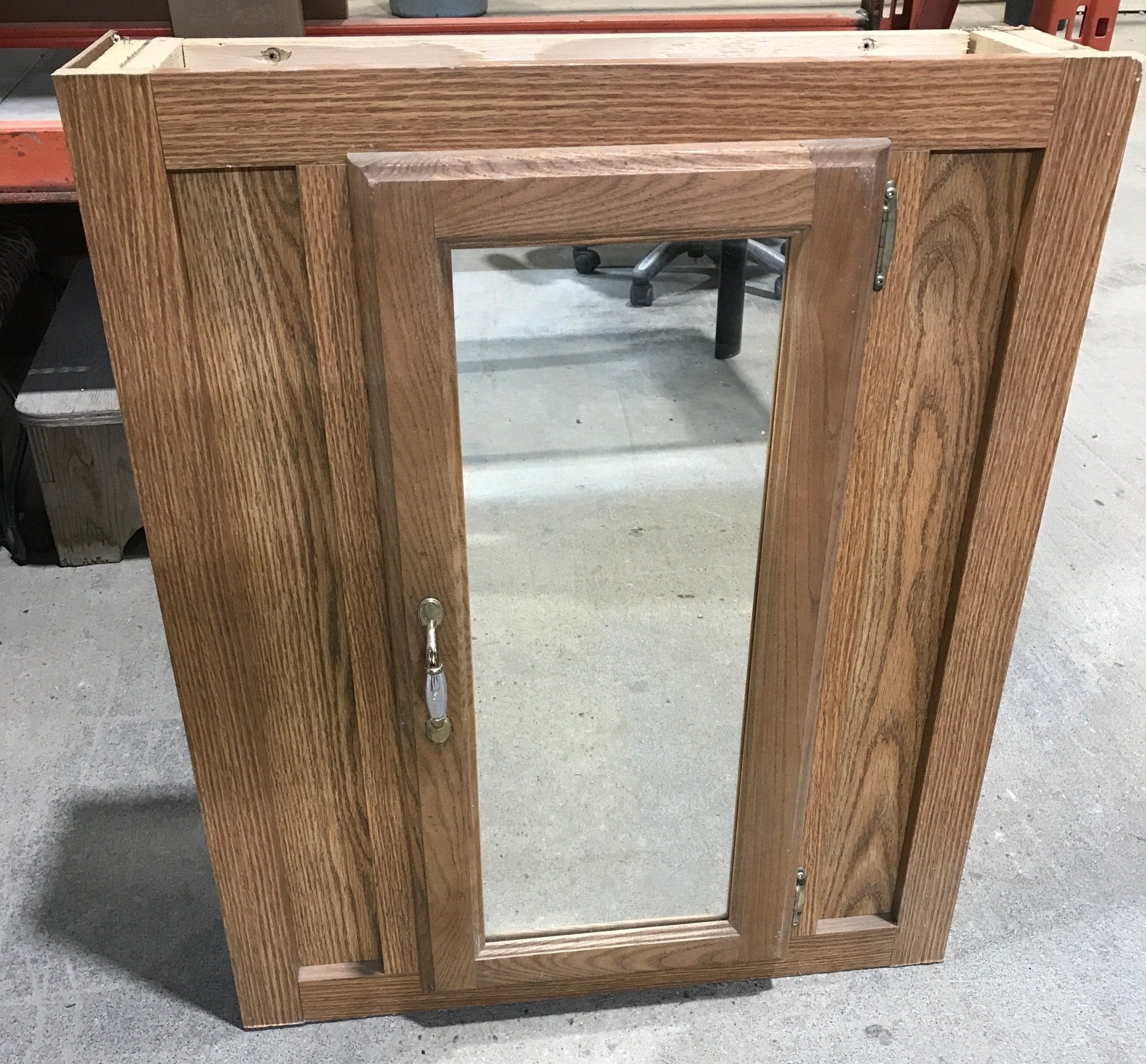 Used RV Bathroom Cabinet/Vanity 30 1/4" H x 24 1/2" W x 6 1/2" D - Young Farts RV Parts