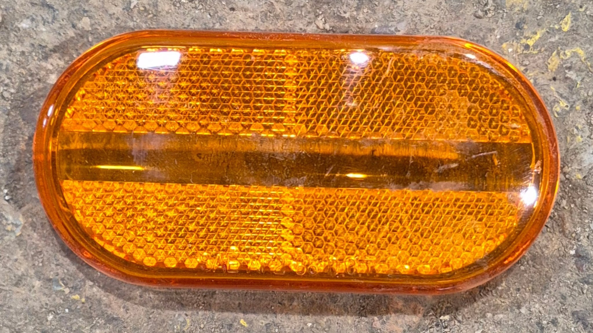 Used SAE AP2 88 DOT Replacement Lens for Marker Lights - Amber - Young Farts RV Parts