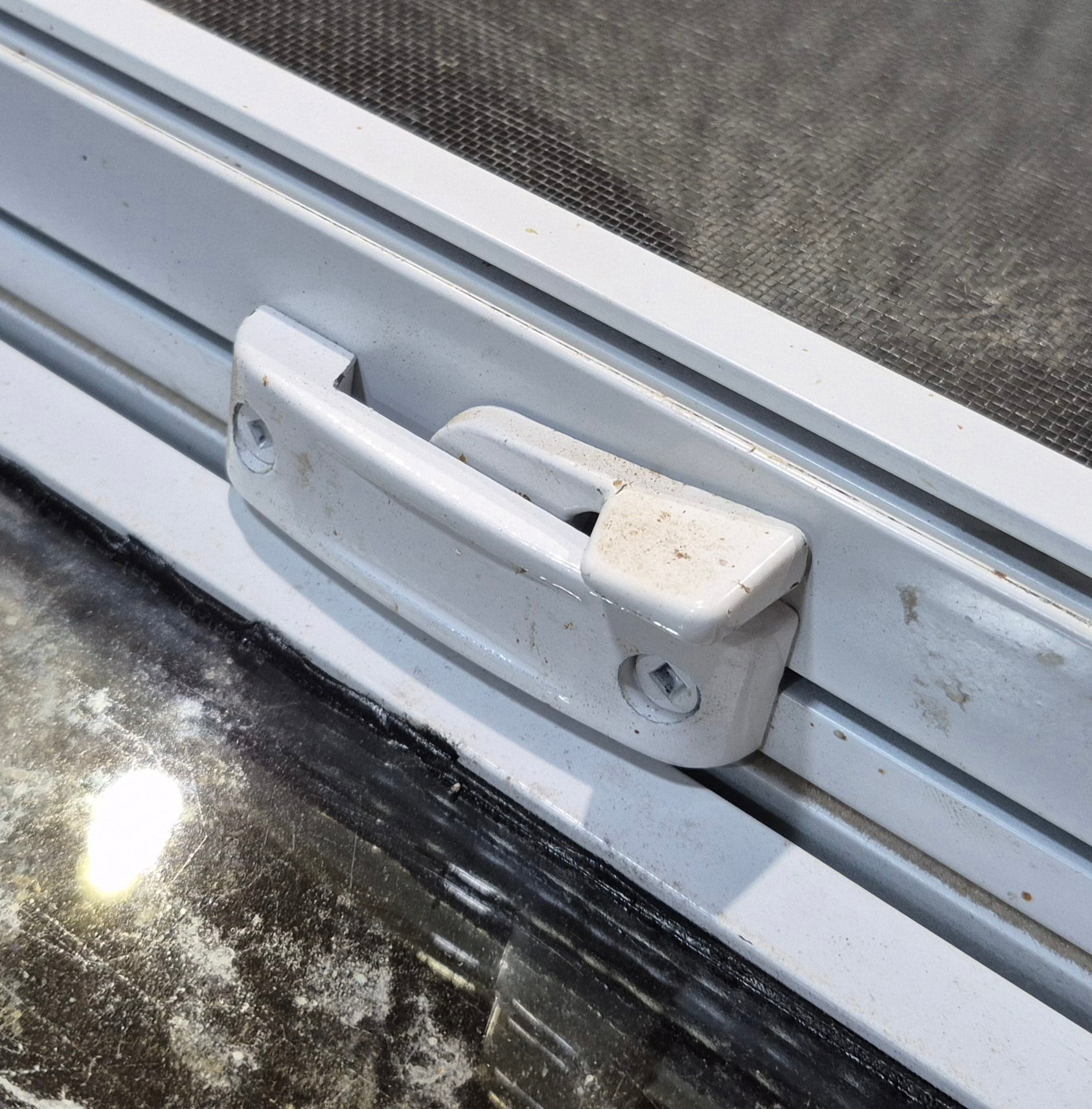 Used White Radius Opening Window : 24" W x 21 1/2" H x 1 7/8" D - Young Farts RV Parts