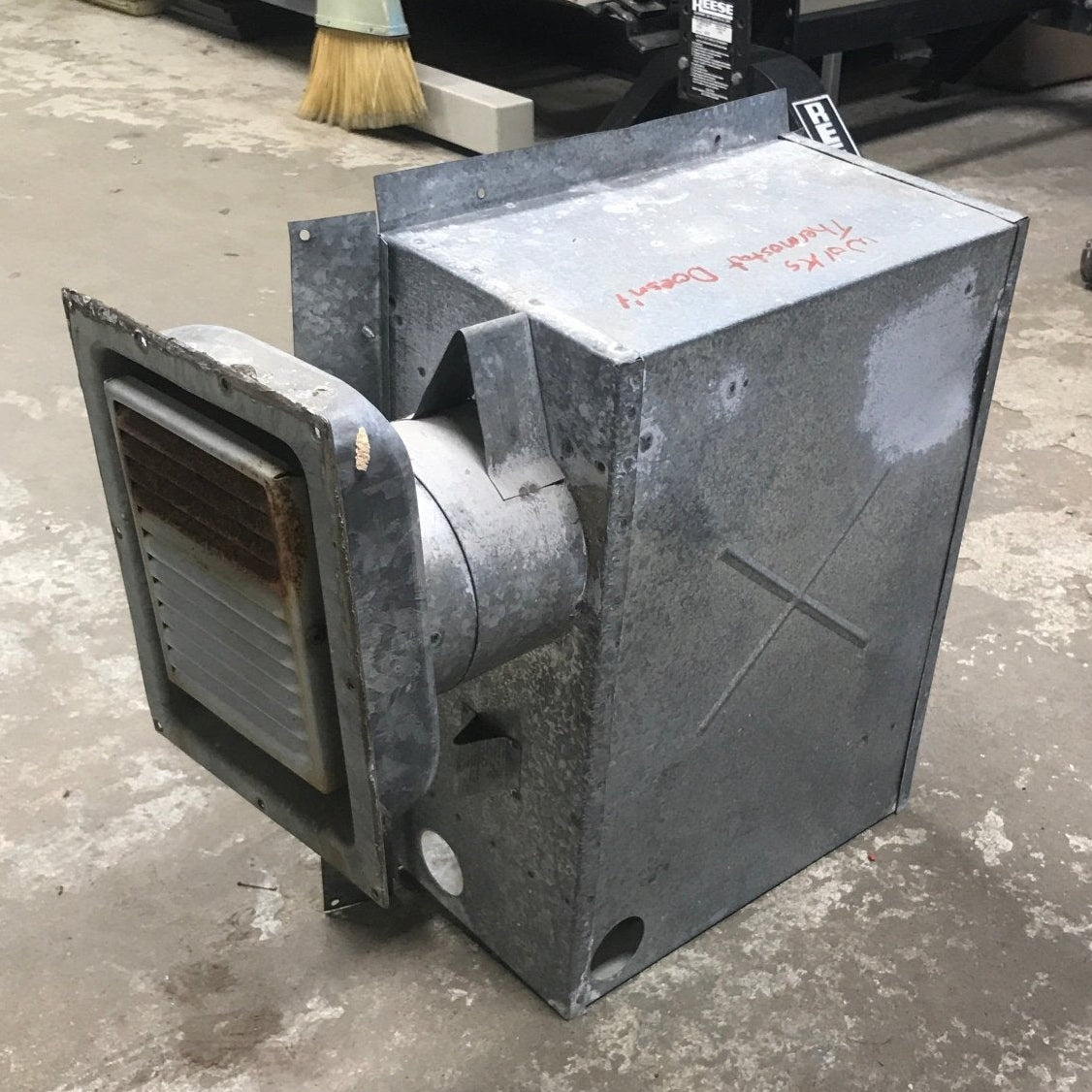 Buy 10,000 BTU ATWOOD HYDROFLAME Gravity furnace AR5-10XR Online - Young  Farts RV Parts