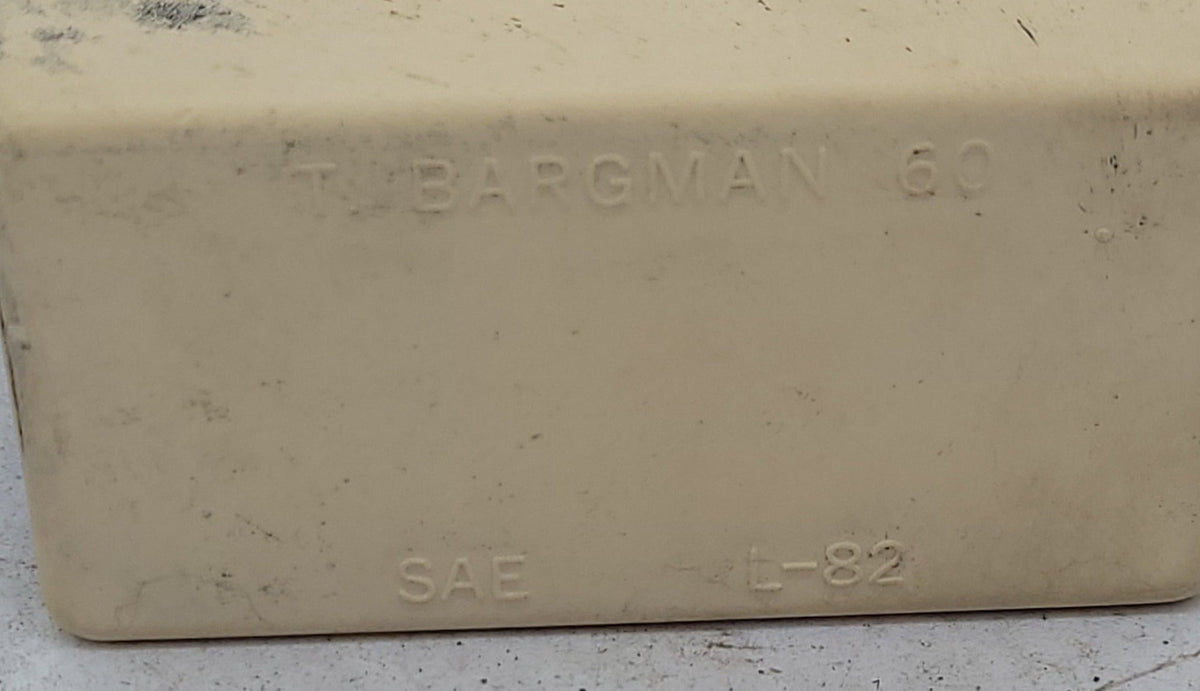 Buy Used SAE L 82 Bargman 60 series DOT license plate light off