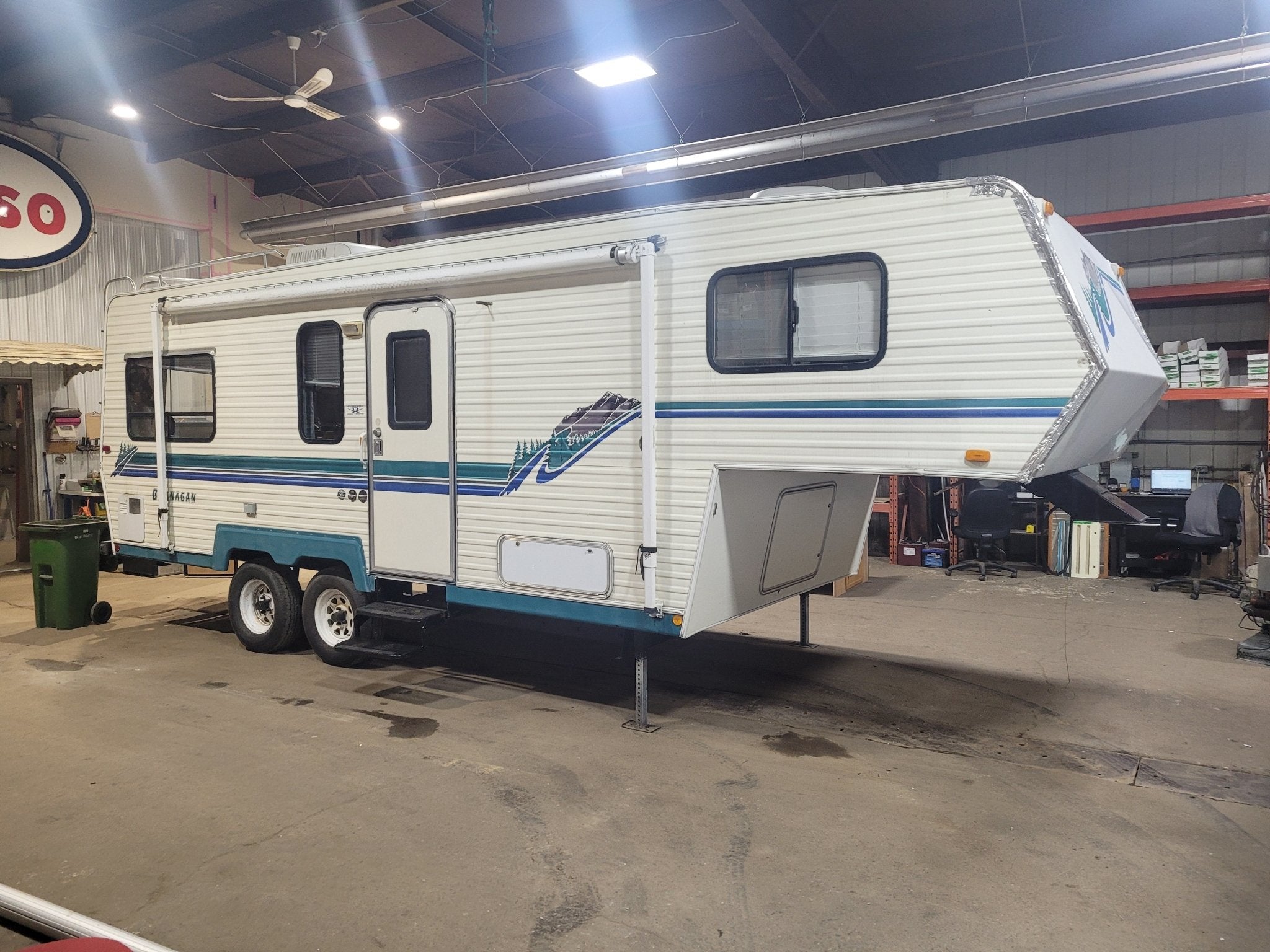 1996 Okanagan 25-5E Fifth Wheel Parts List - Westcoast Leisure Homes LTD - Young Farts RV Parts