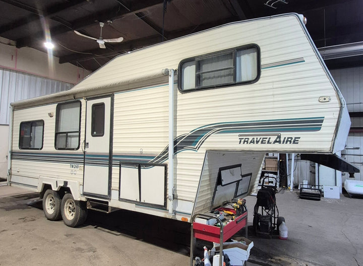 1996 Travelaire TW260 Fifth Wheel Parts List - Travelaire Canada Ltd. - Young Farts RV Parts
