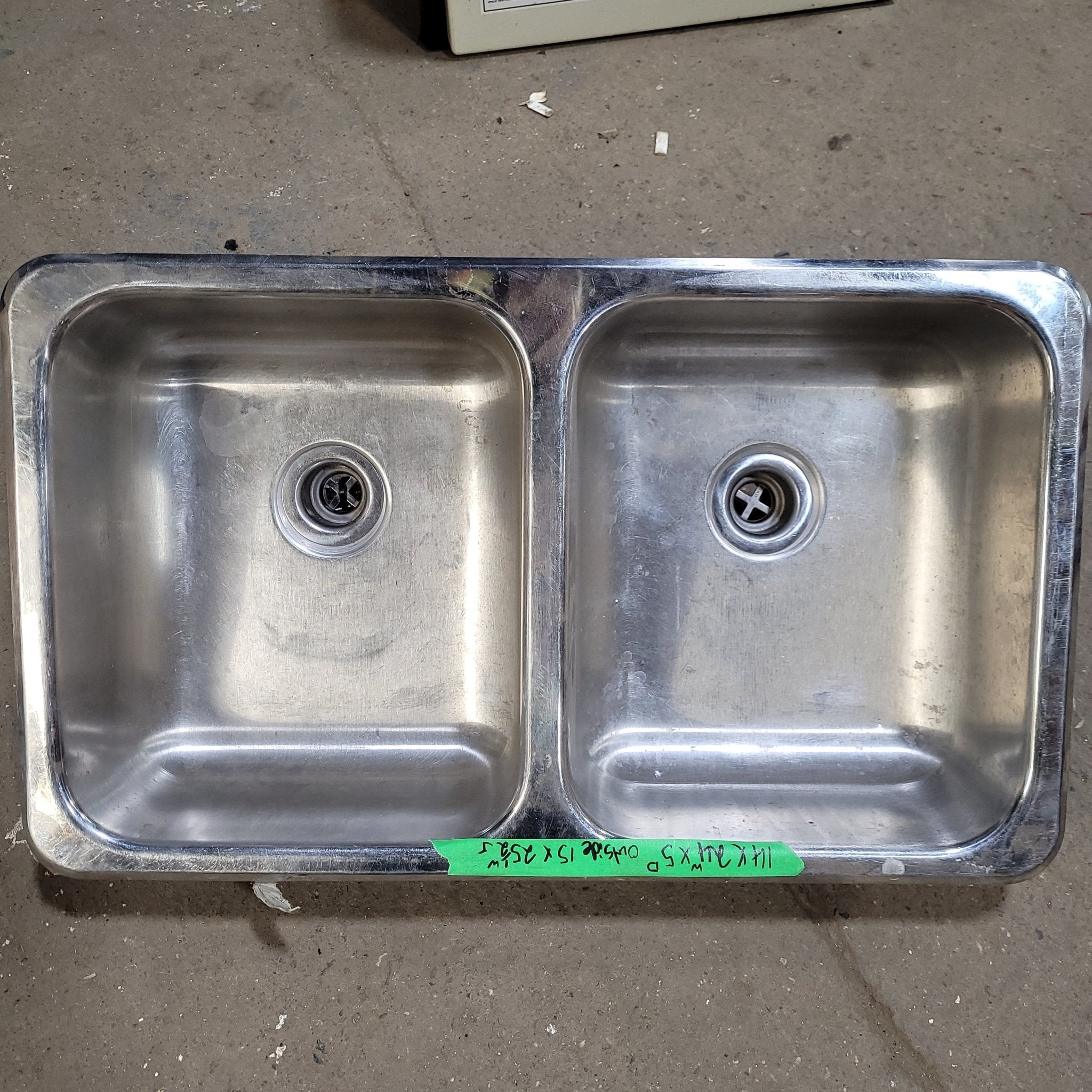 Double Sink - Young Farts RV Parts