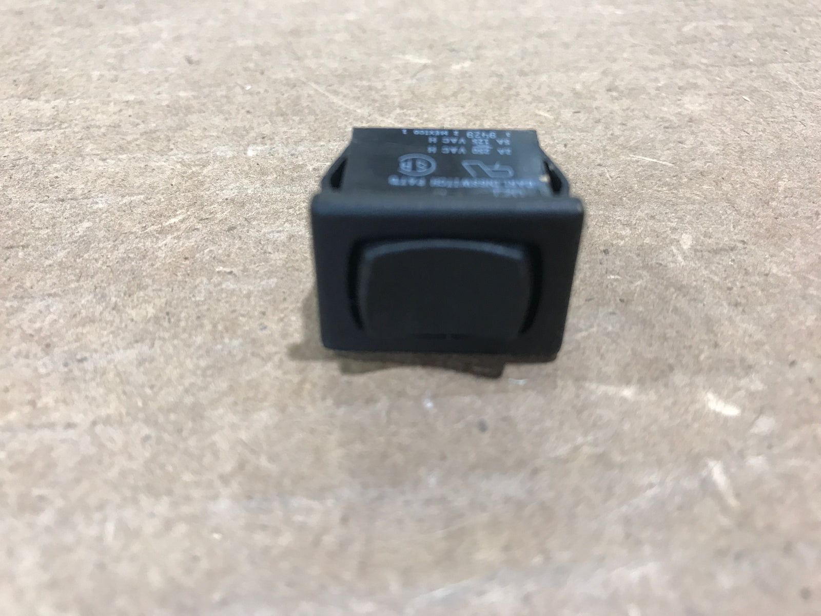 Used Norcold Interior Rocker Switch, 3 Position - 61525922