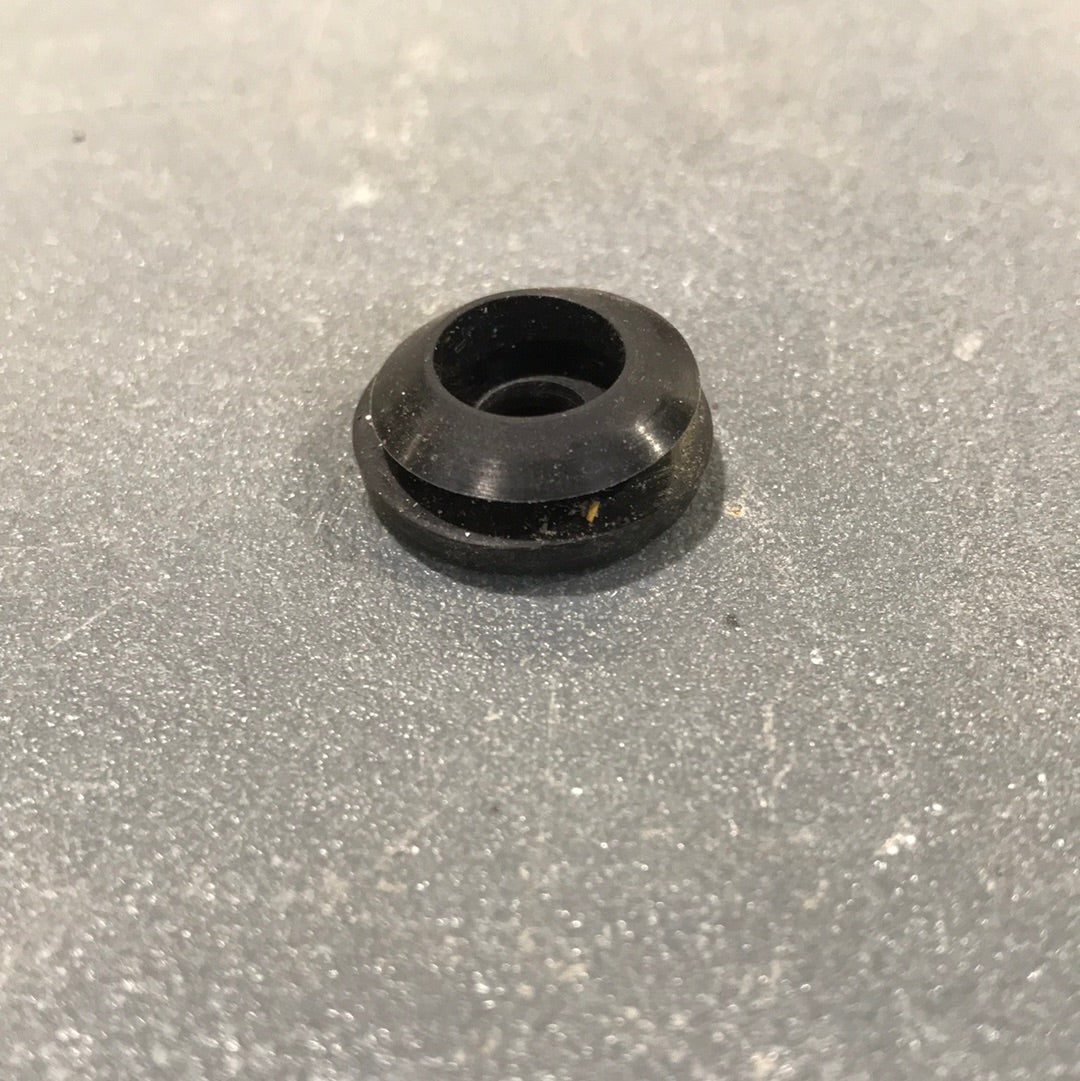Used Suburban Grommet - 71129