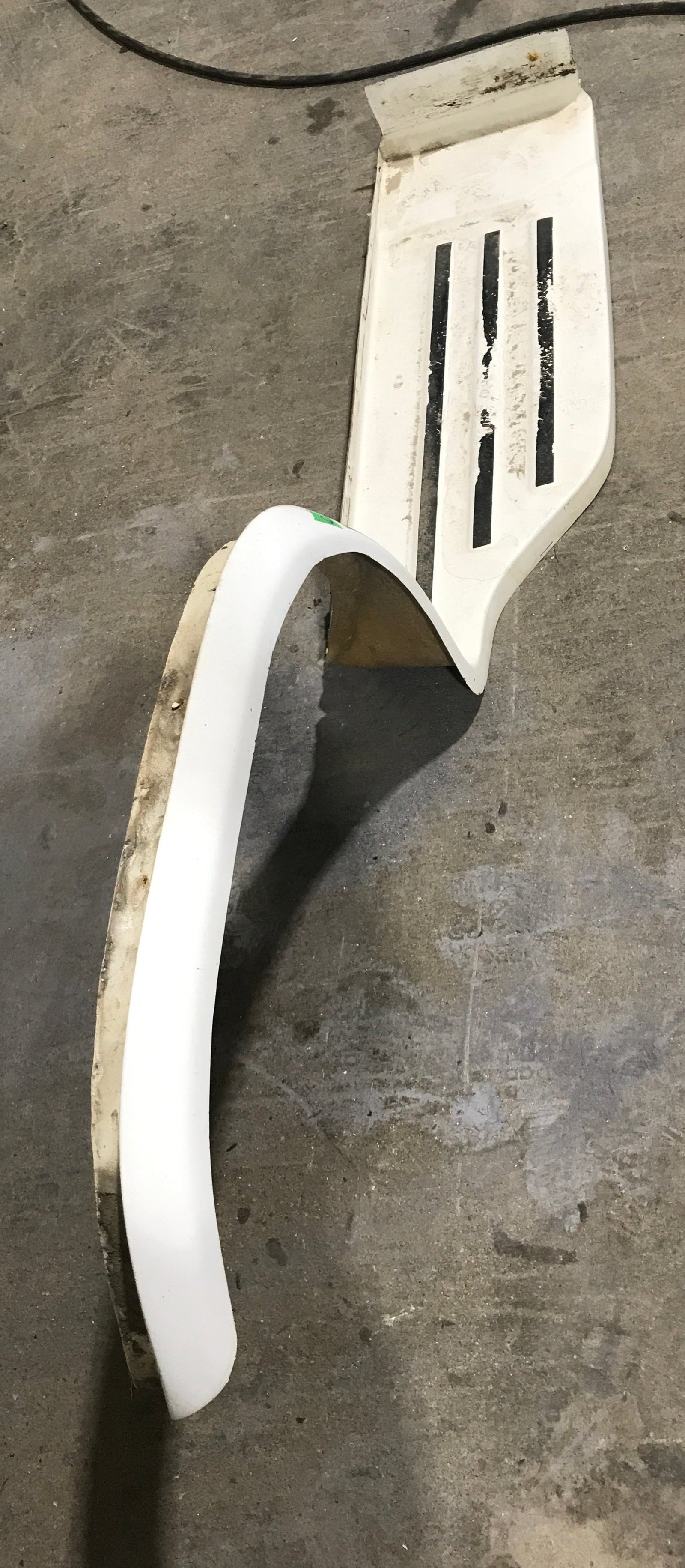 Used 1997 FORD F350 Motorhome Front Fender Running Board - Drivers Side