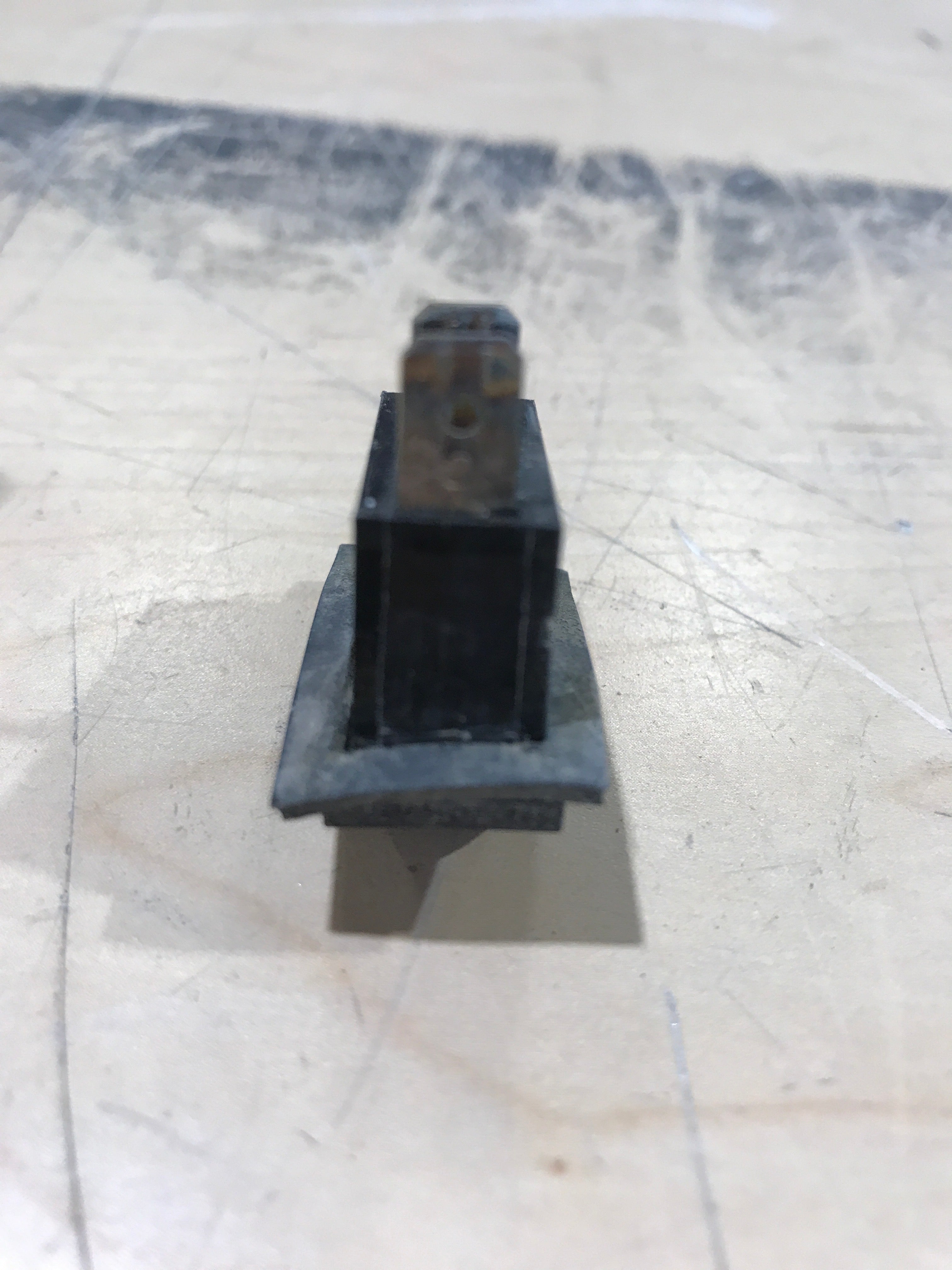 Used Suburban Water Heater Switch - Young Farts RV Parts