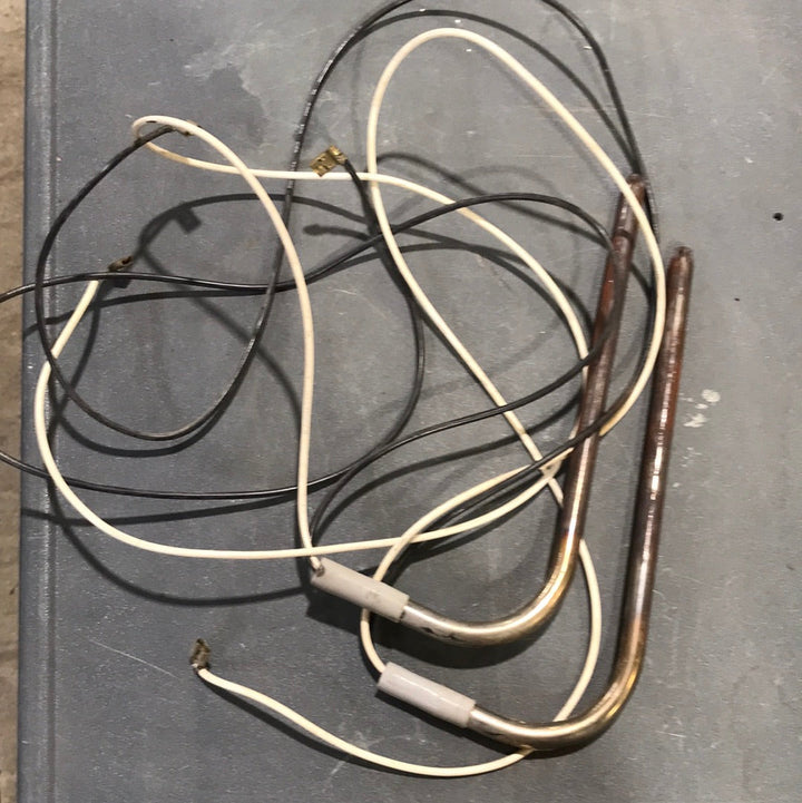 Used Dometic Heating Element 120V 210 WATT - 0173758020 - Young Farts RV Parts