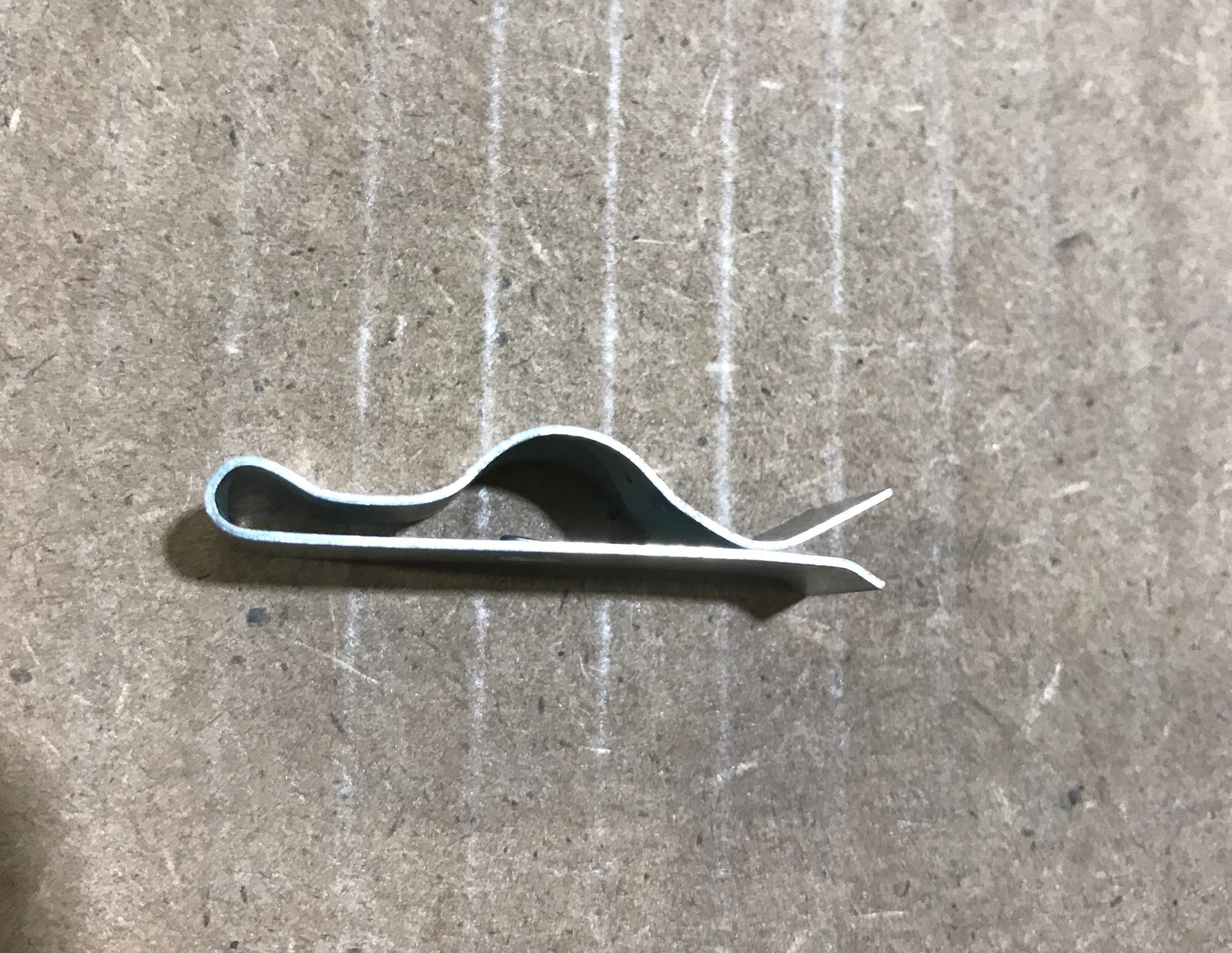 Used Norcold Thermistor Mounting Clip - 633734