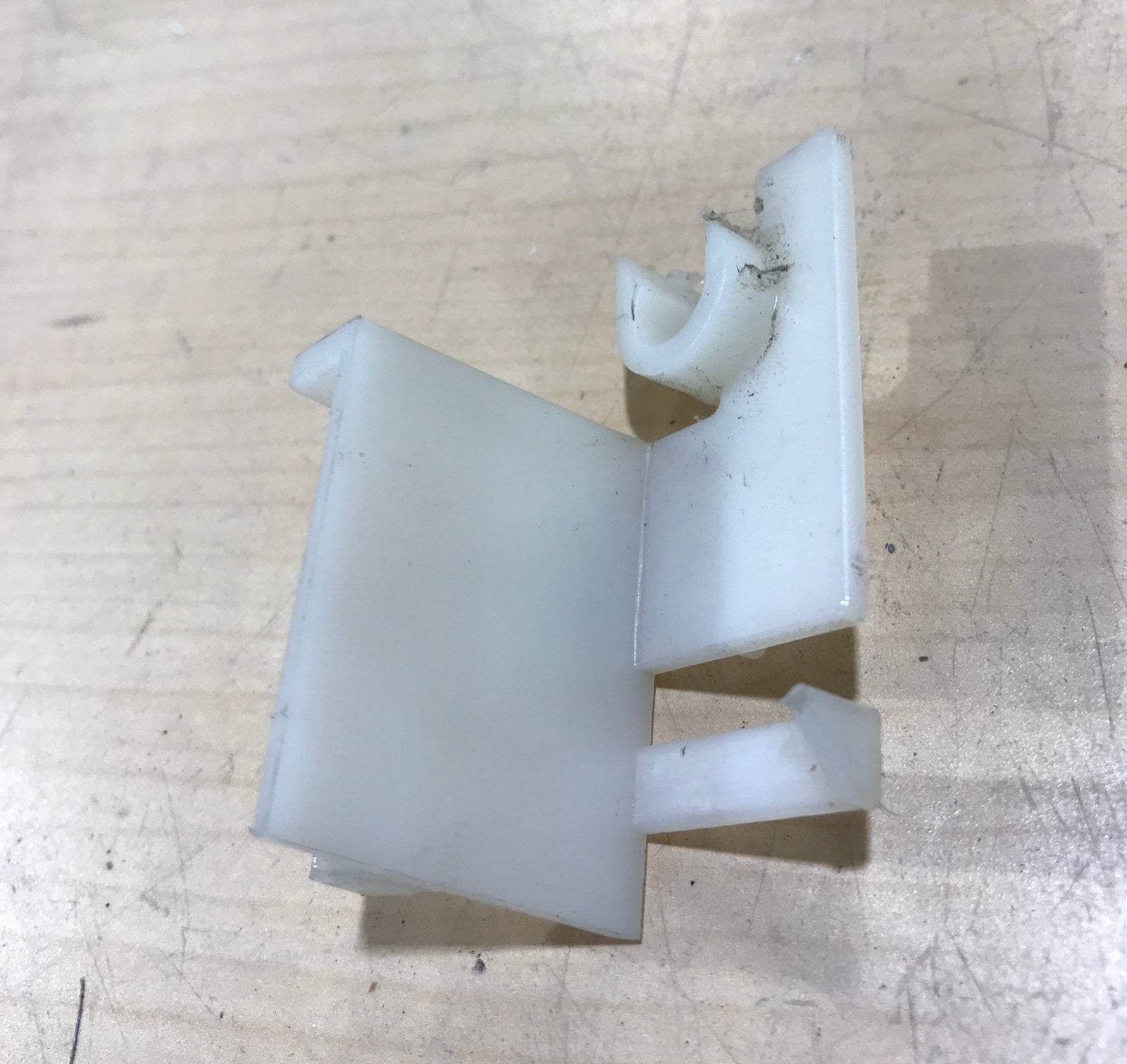 Used Dometic Catch Snap 2930066028