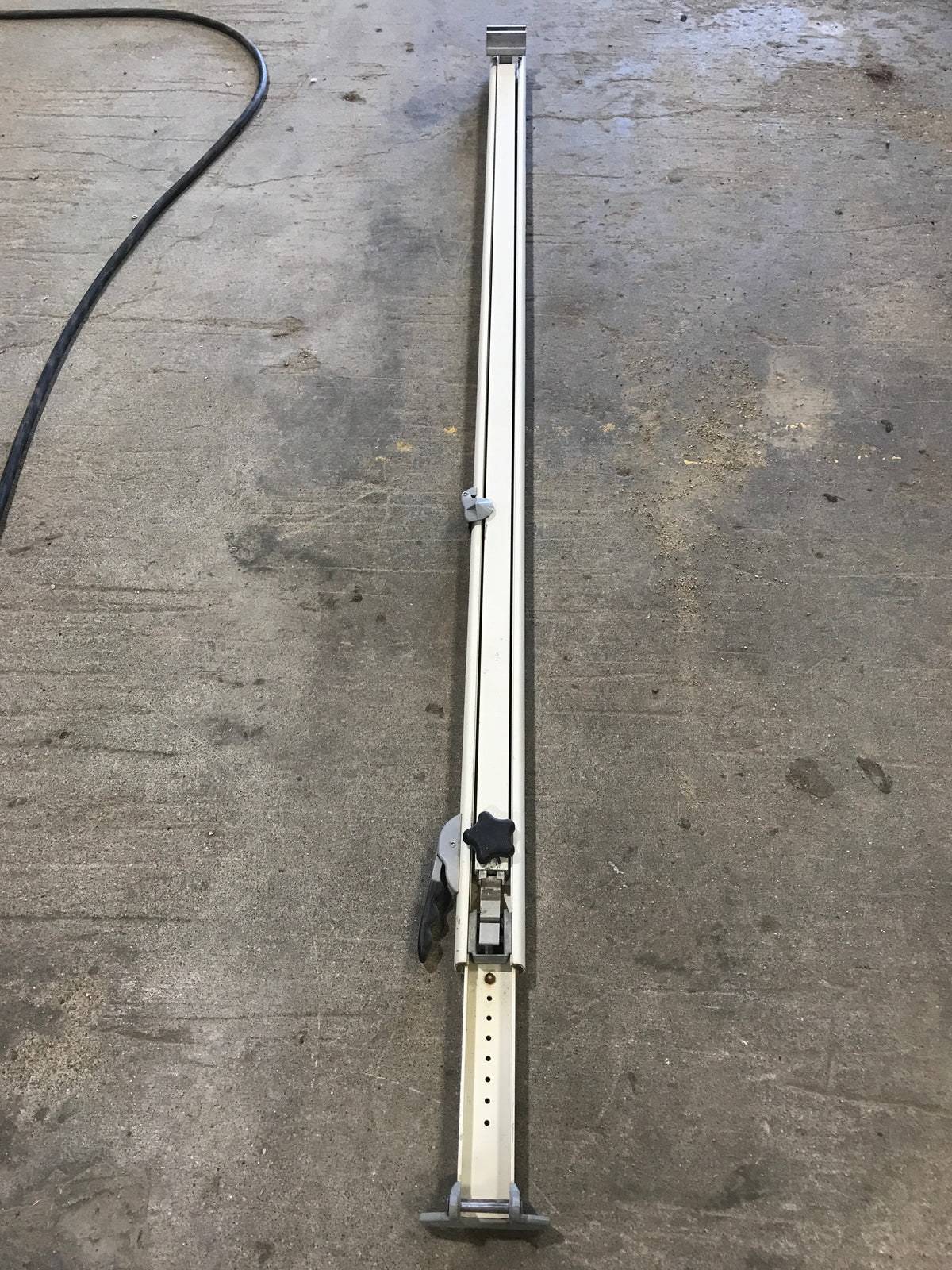Used Dometic / A&E 8500 Awning Single Manual Arm