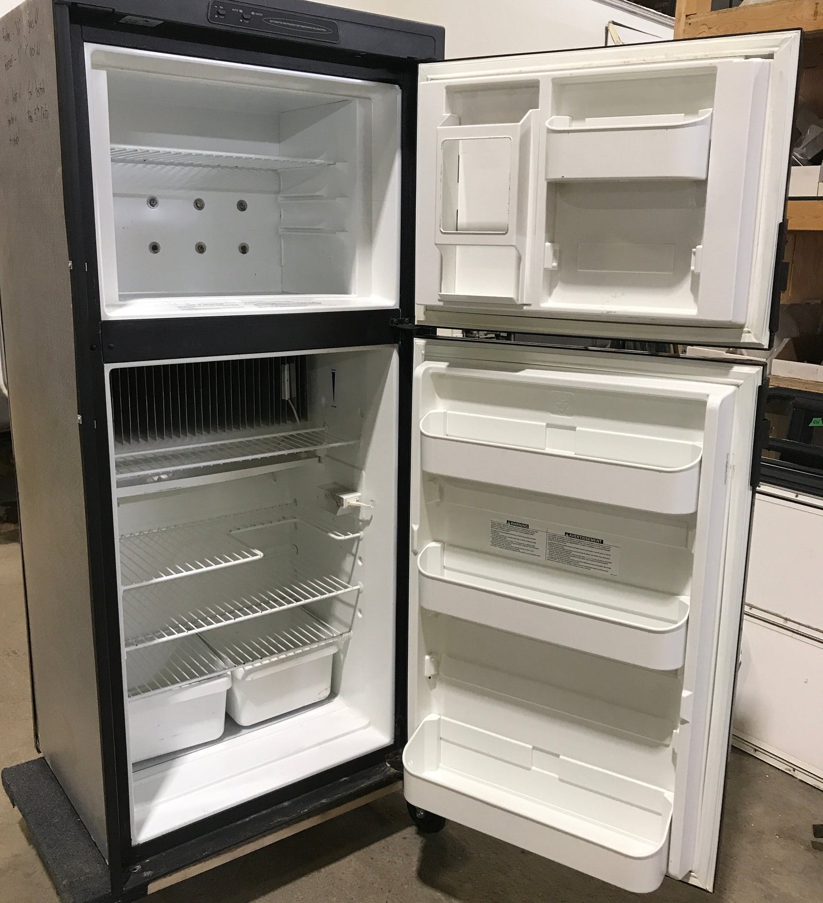 Used Complete Dometic Fridge, 2-Way - DM2652
