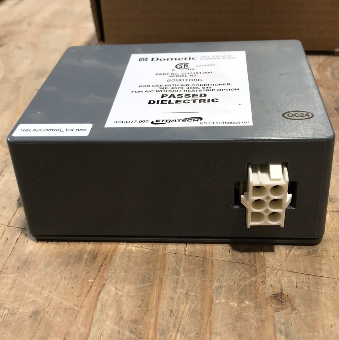 DOMETIC Single Zone CT Control Kit 3316230.700 - Young Farts RV Parts