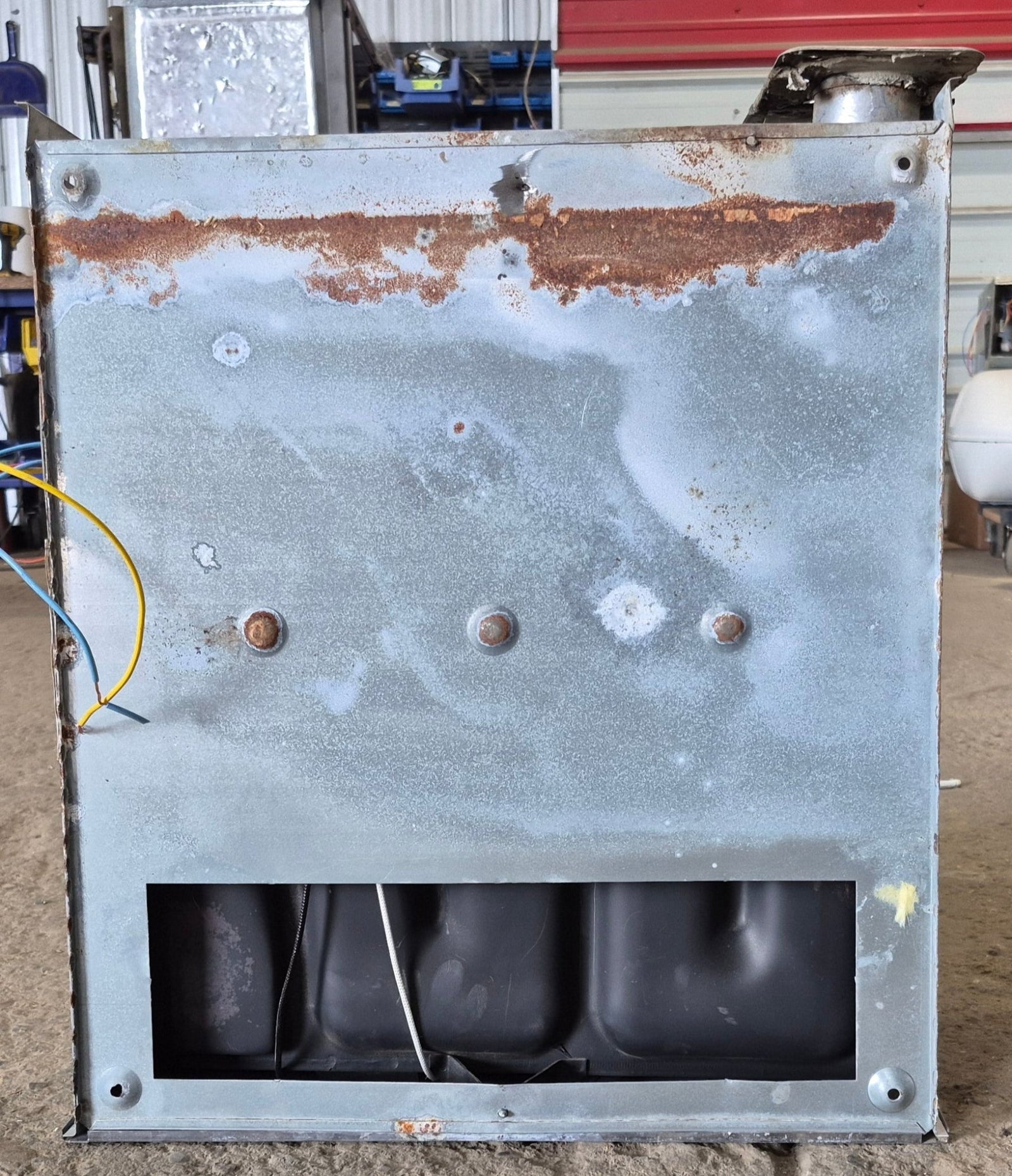 20,000 BTU USED SF - 20 Suburban RV Propane Furnace - Young Farts RV Parts