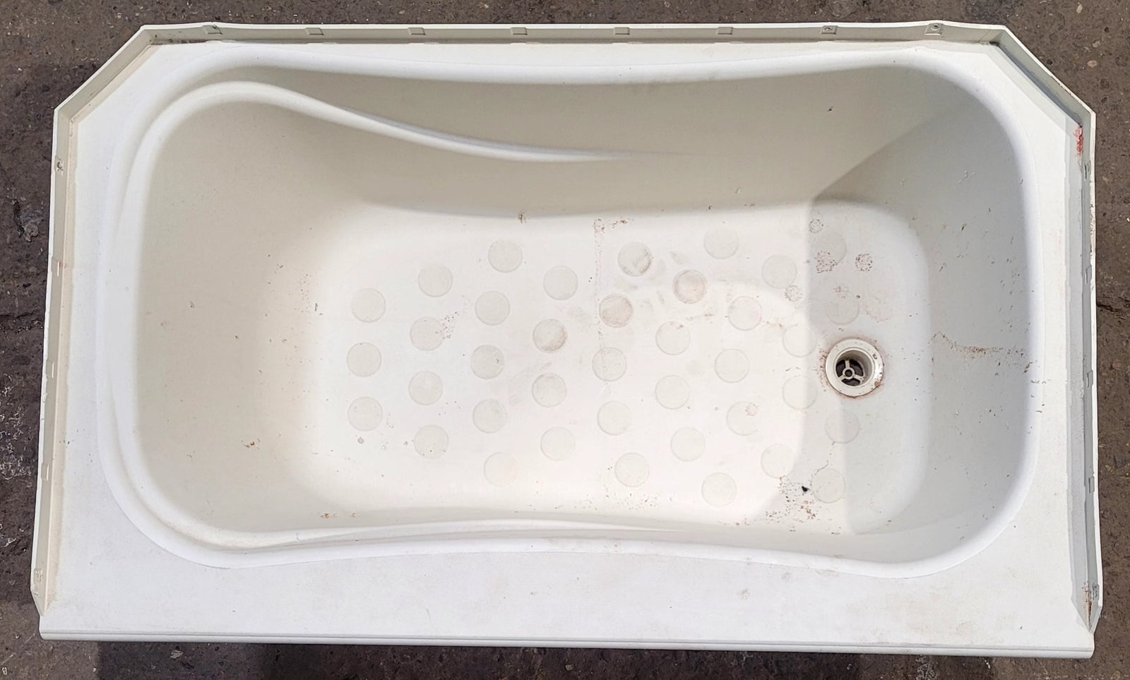 Used RV Bath Tub 39 3/4” x 24” Right Hand Drain