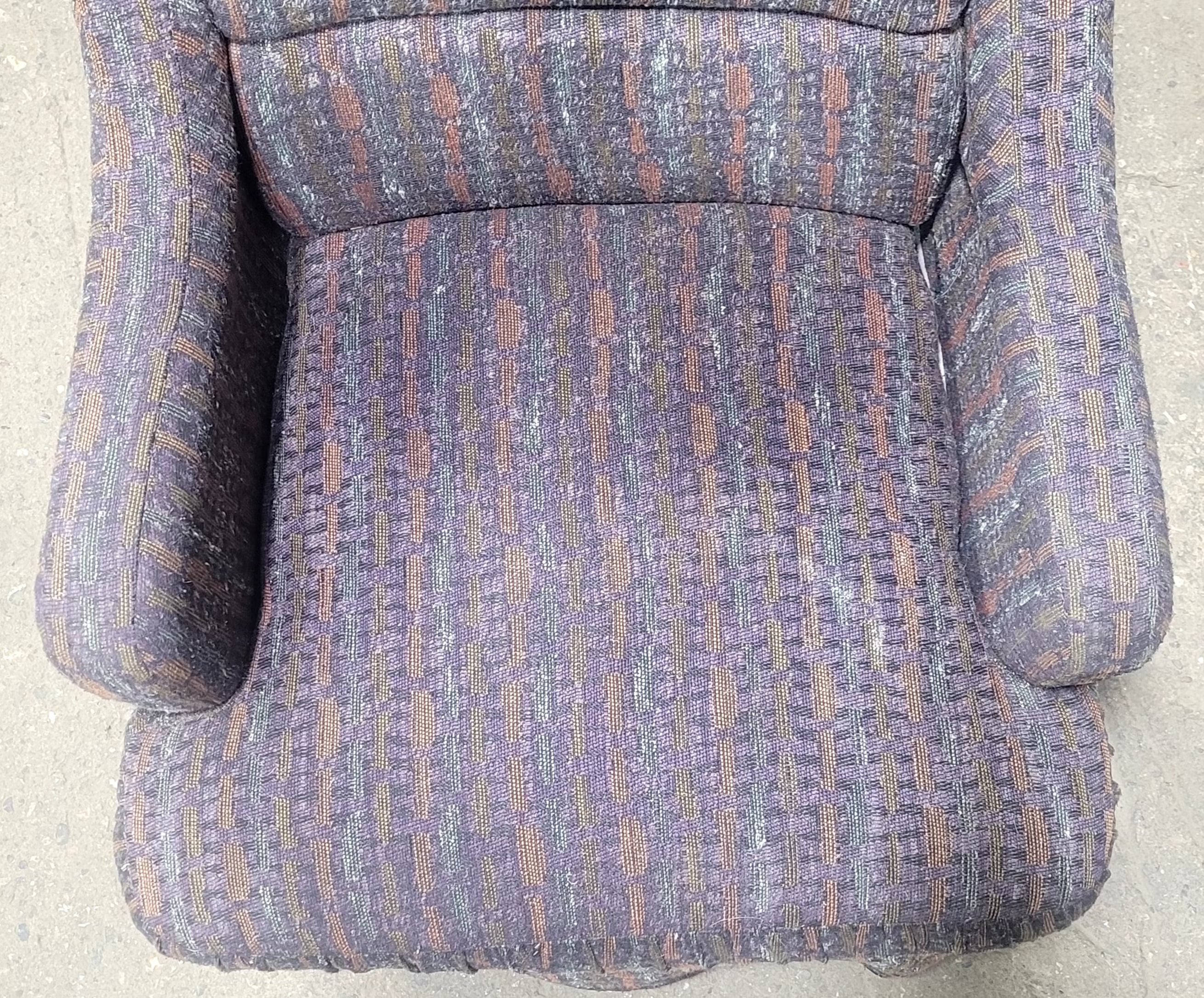 Used RV Chair - 32"H x 26"W x 27"D