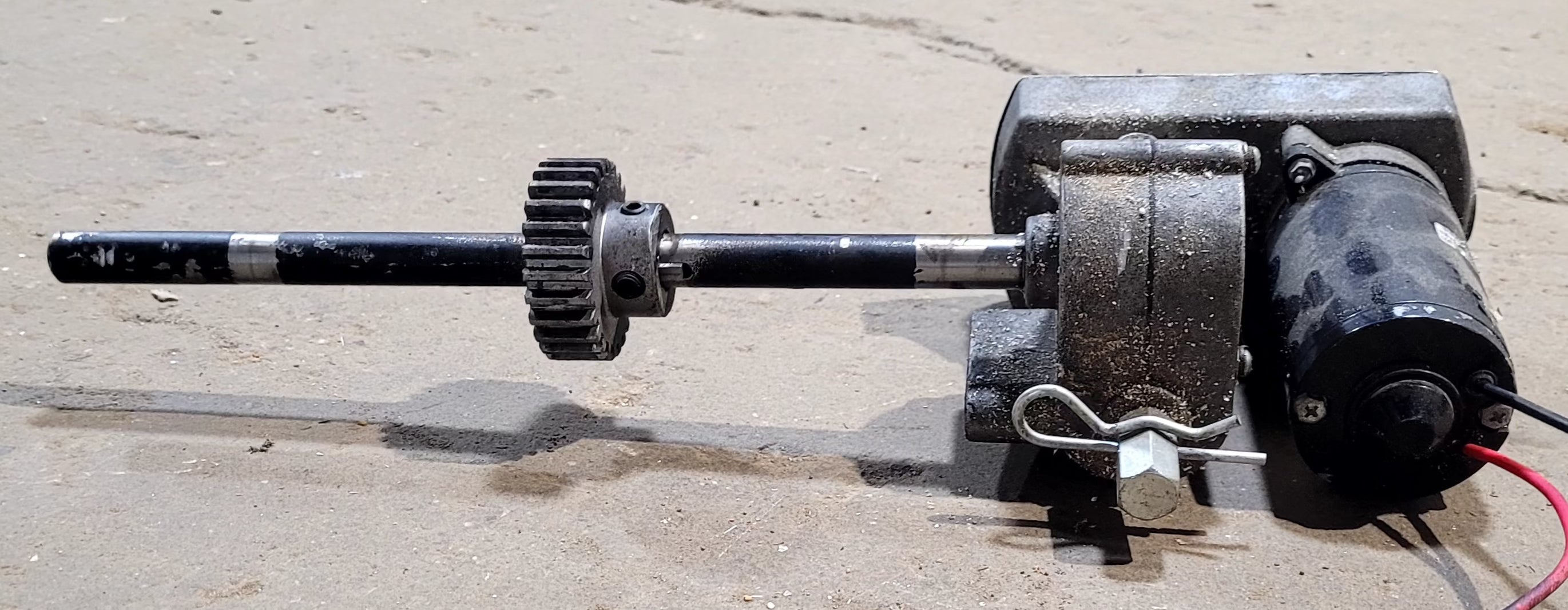 Used RV Slide Out Motor 28:1 - Young Farts RV Parts