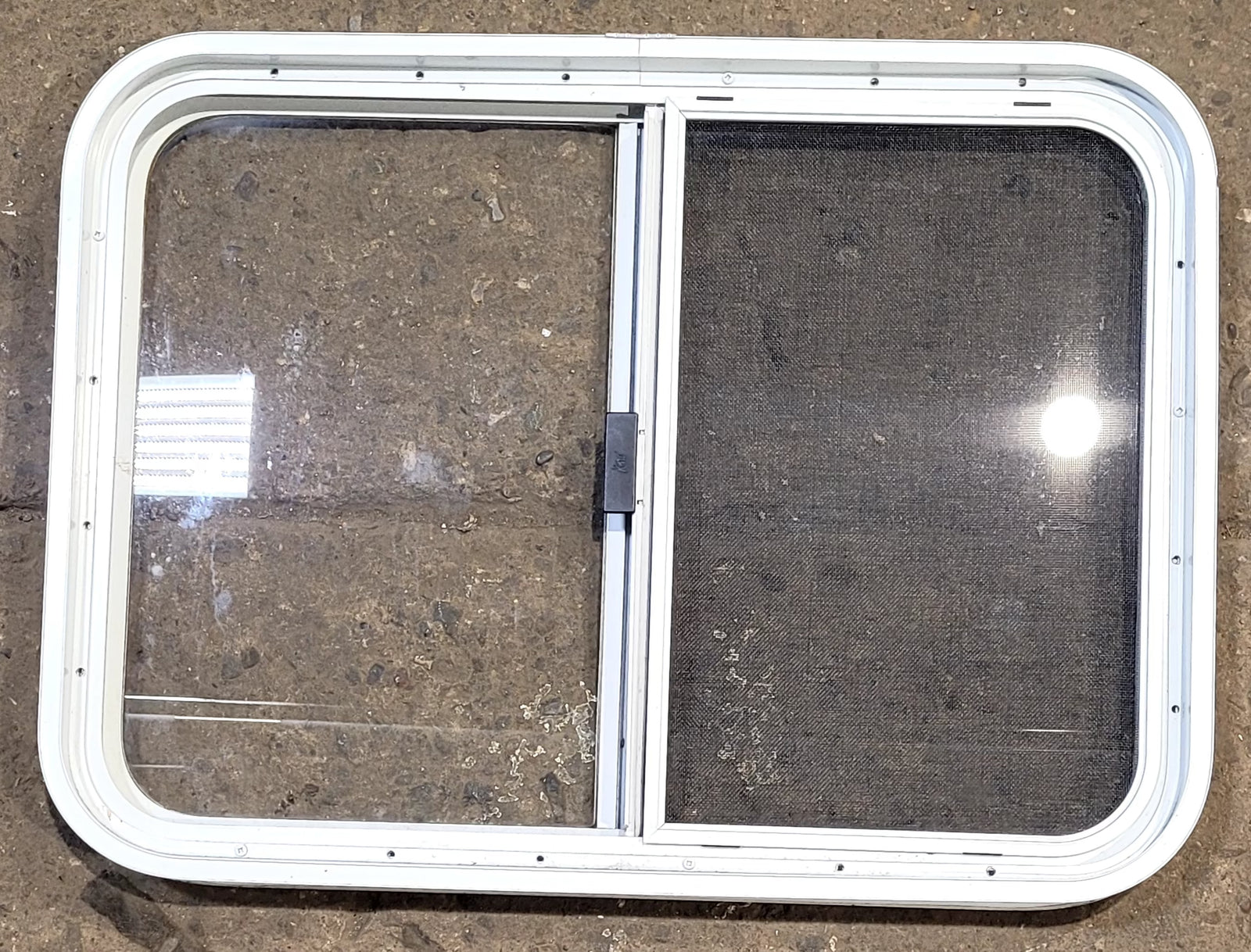 Used White Radius Opening Window : 29 1/2