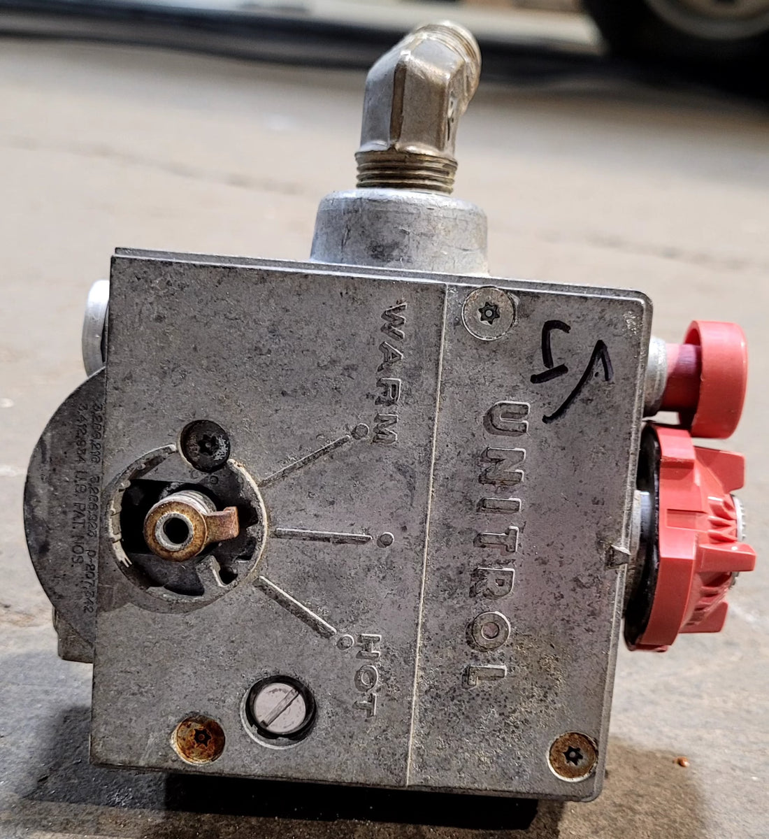 Buy Used Gas Valve Robertshaw/ Unitrol 161101 Online Young Farts RV Parts