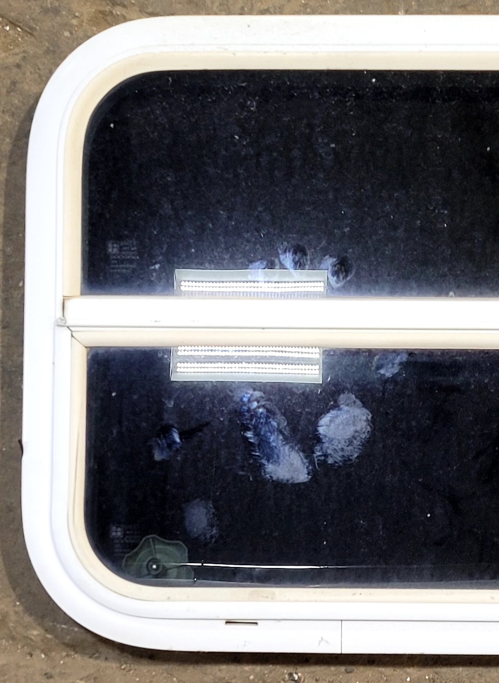 Used White Radius Opening Window : 23 1/2