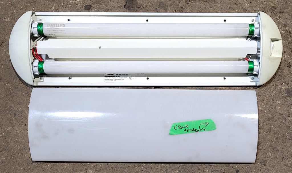 Used Dual Florescent light fixture - With Switch