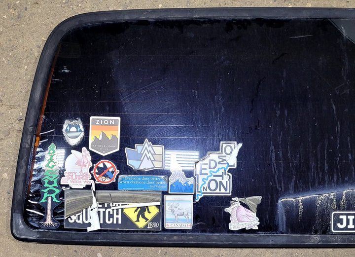 1992 TOYOTA HIACE REAR/ TAILGATE WINDOW & WEATHERSTRIP - Young Farts RV Parts