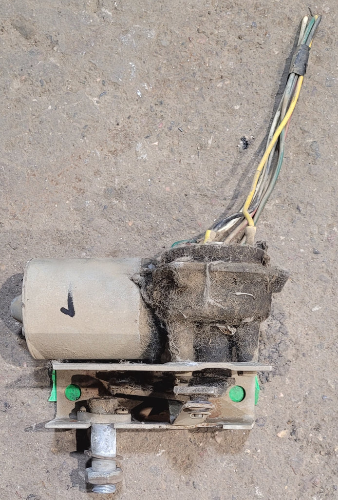 Used Wiper Motor for 1990 Thor Pinnacle 320Q - Passenger Side