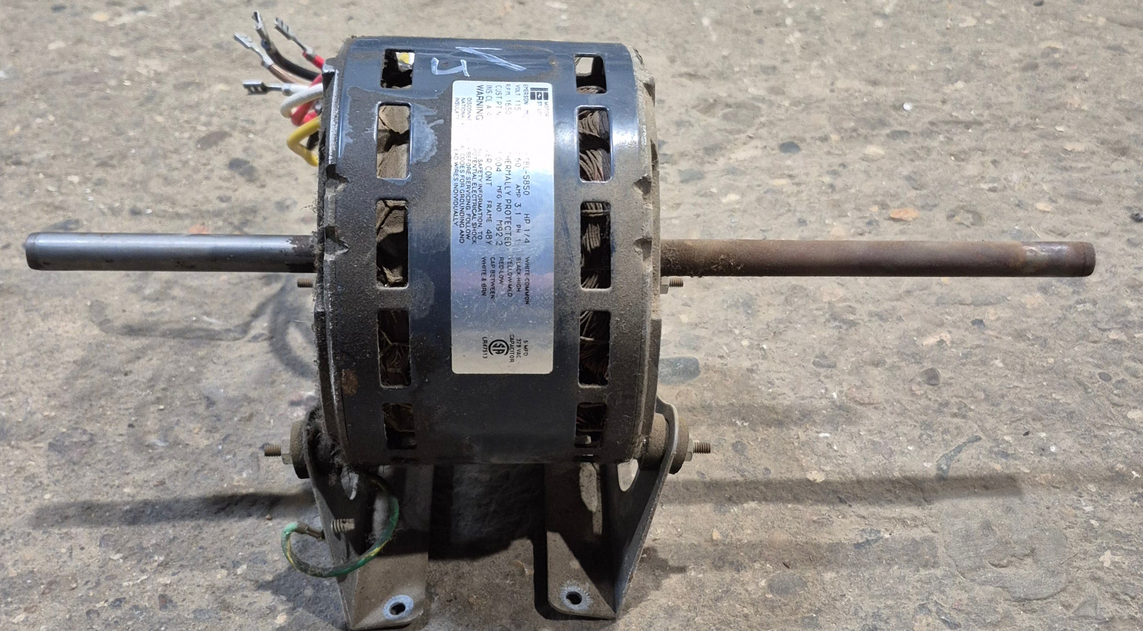 Used Dometic A/C Blower Motor