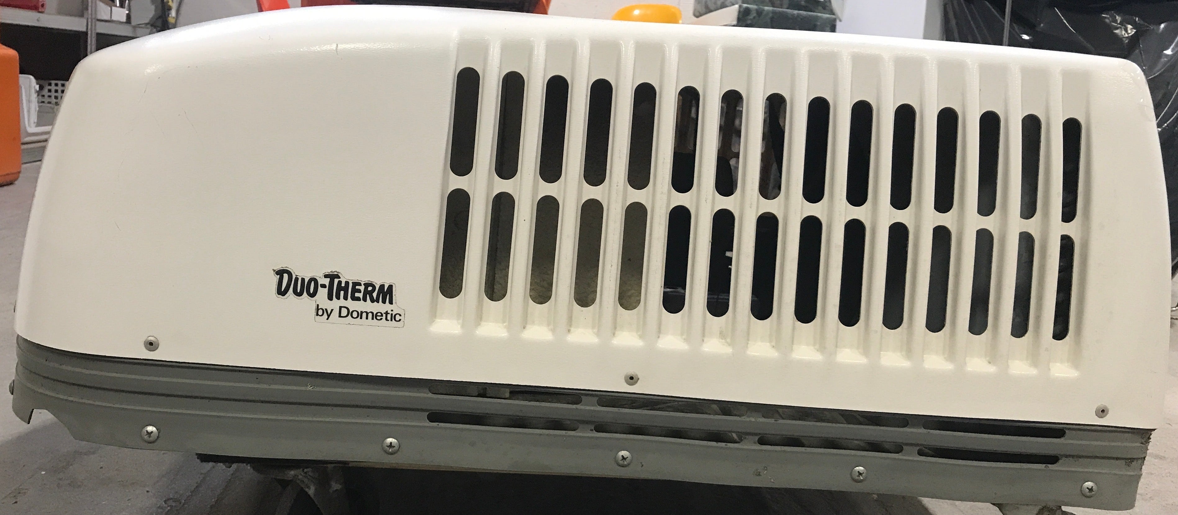 Used Duo-Therm Air Conditioner, Head Unit, 13500 BTU, Cool Only - 57915.622