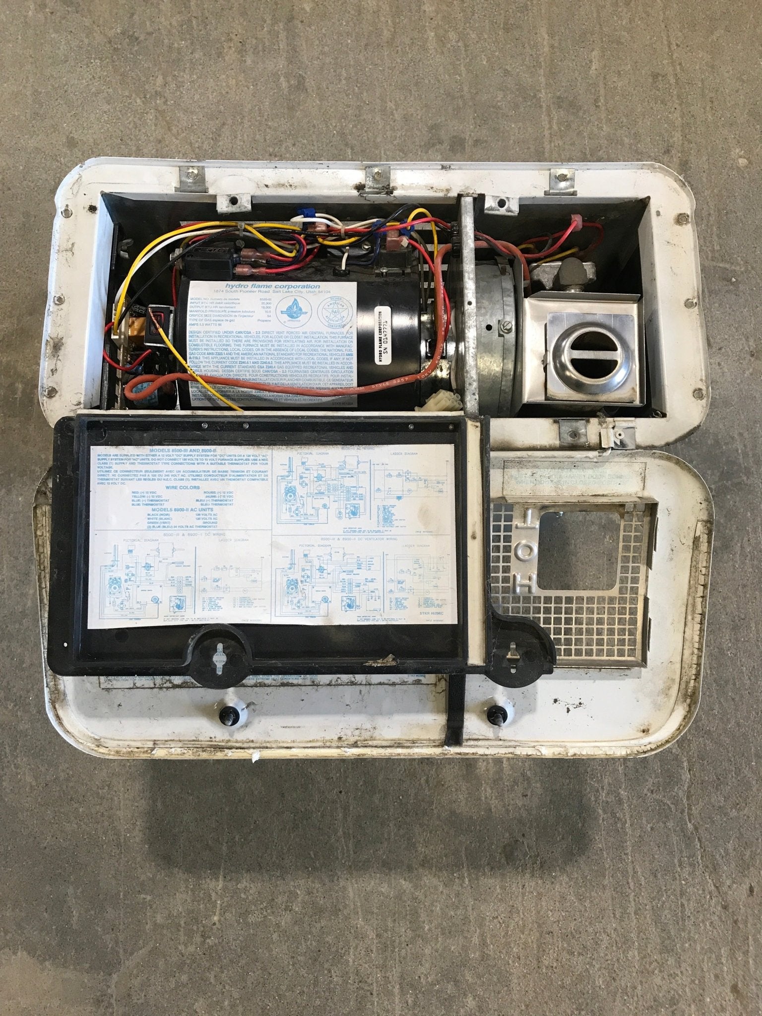 25000 BTU Used 8525 - III Atwood / Hydro Flame RV Propane Furnace - Young Farts RV Parts