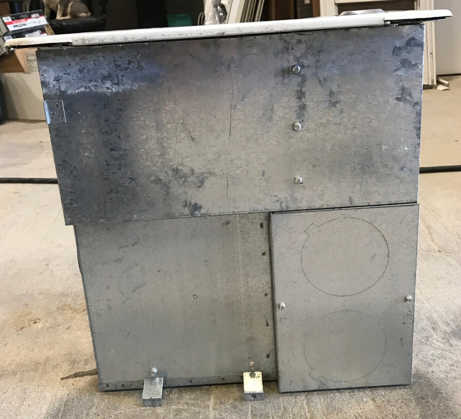 25000 BTU Used 8525 - III Atwood / Hydro Flame RV Propane Furnace - Young Farts RV Parts
