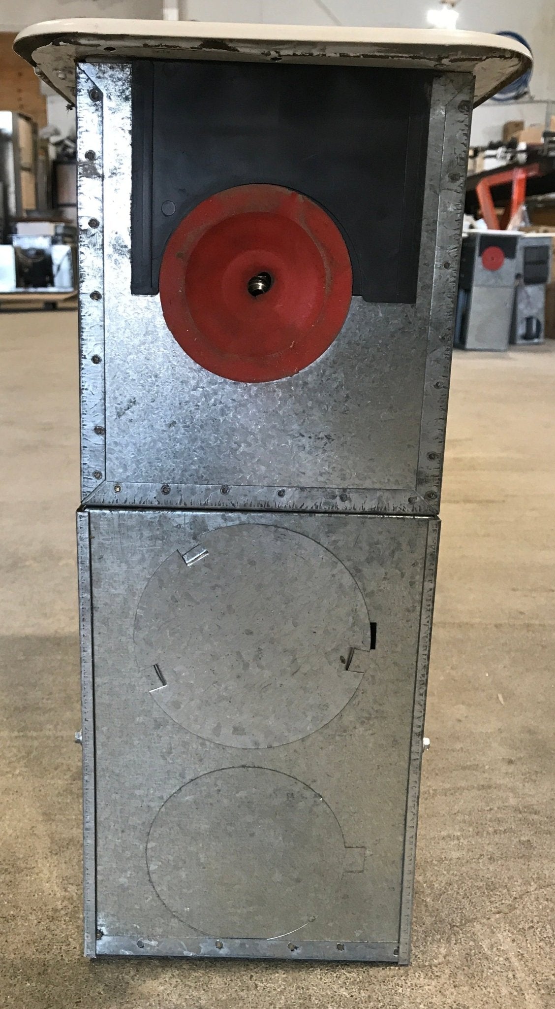 25000 BTU Used 8525 - III Atwood / Hydro Flame RV Propane Furnace - Young Farts RV Parts