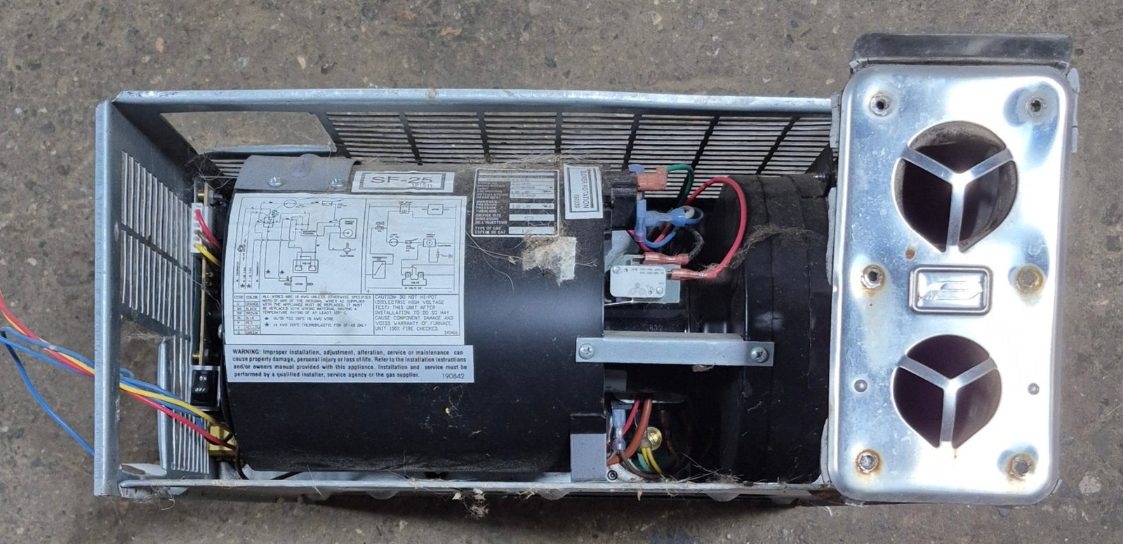 25,000 BTU USED SF - 25F Suburban RV Propane Furnace - Young Farts RV Parts