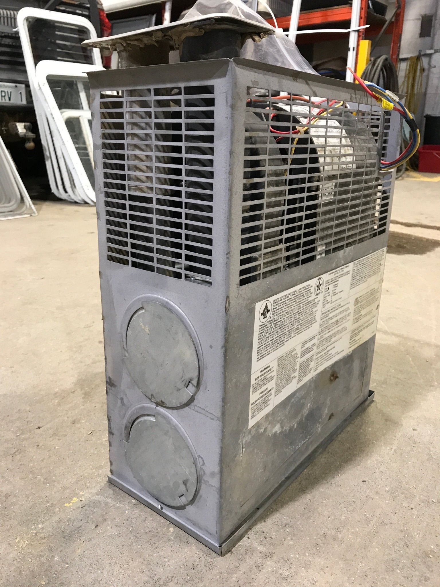 25000 BTU USED SF - 25F Suburban RV Propane Furnace - Young Farts RV Parts